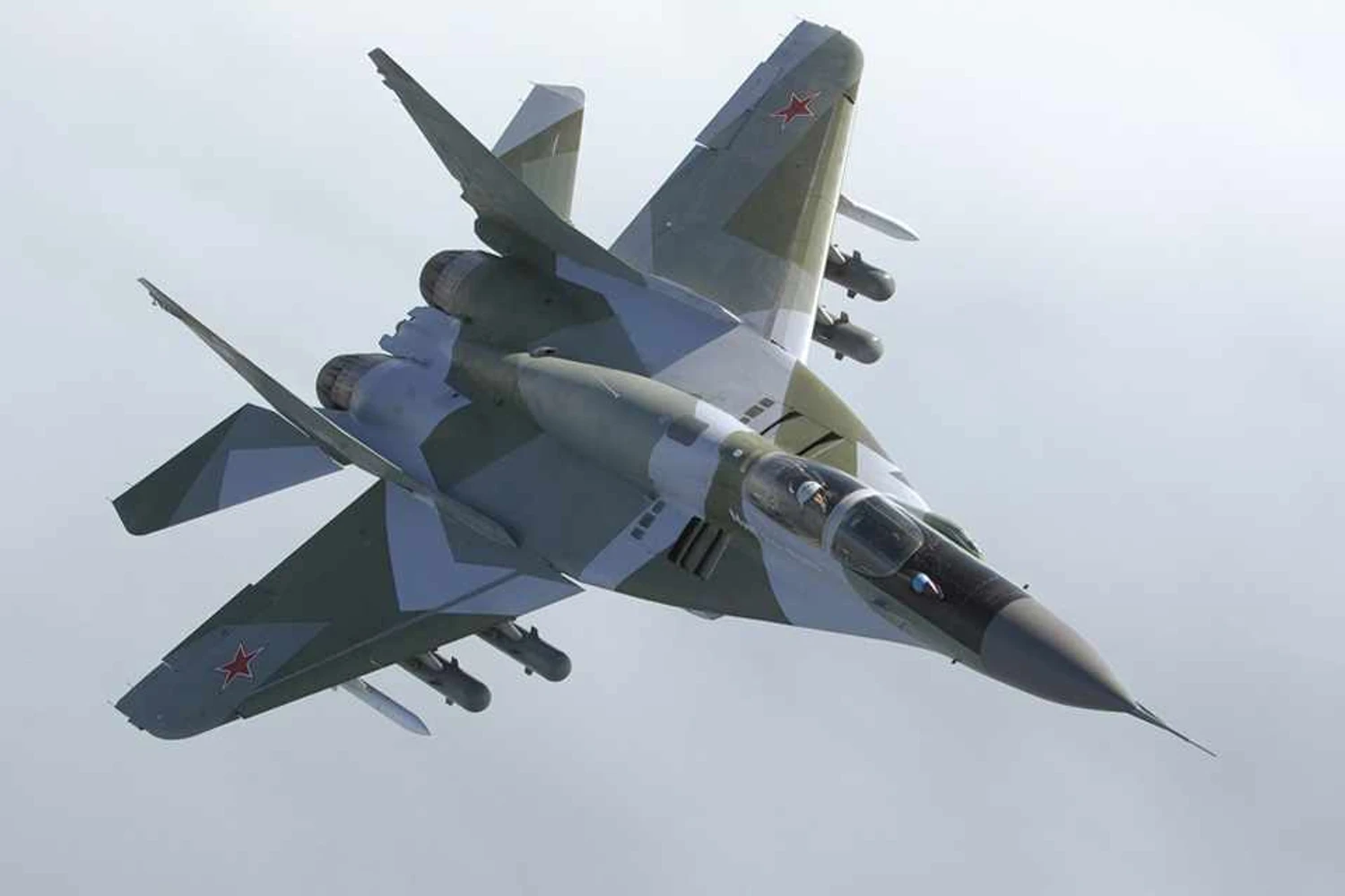 Rússia compra MiG-29 não entregues à Argélia