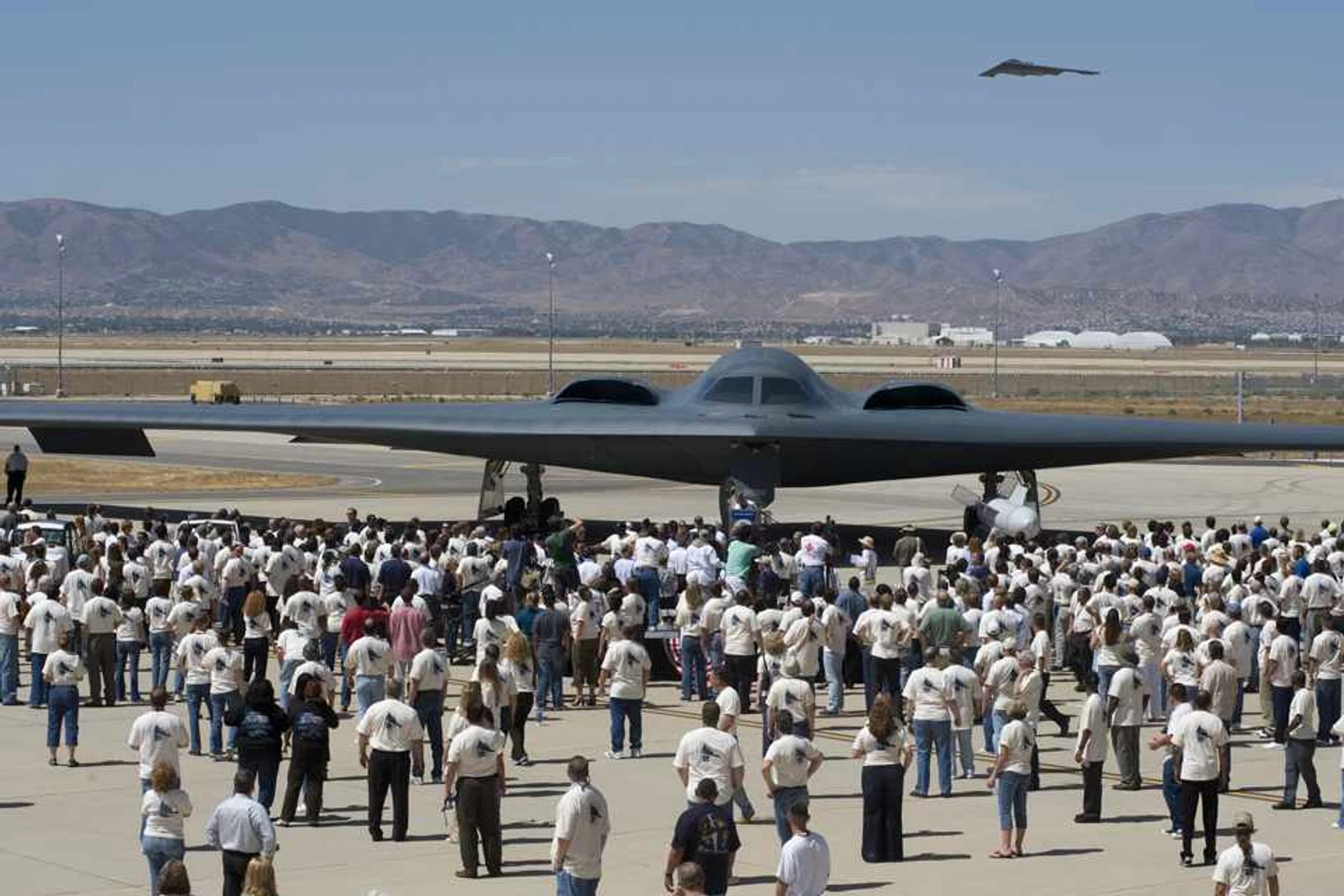 Nothrop Grumman B-2
