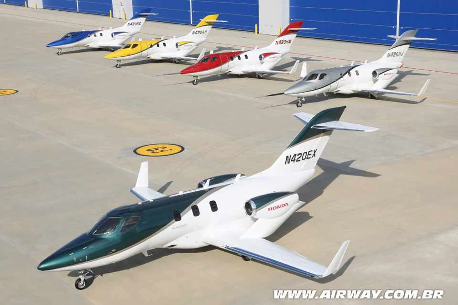 Primeiros exemplares do HondaJet