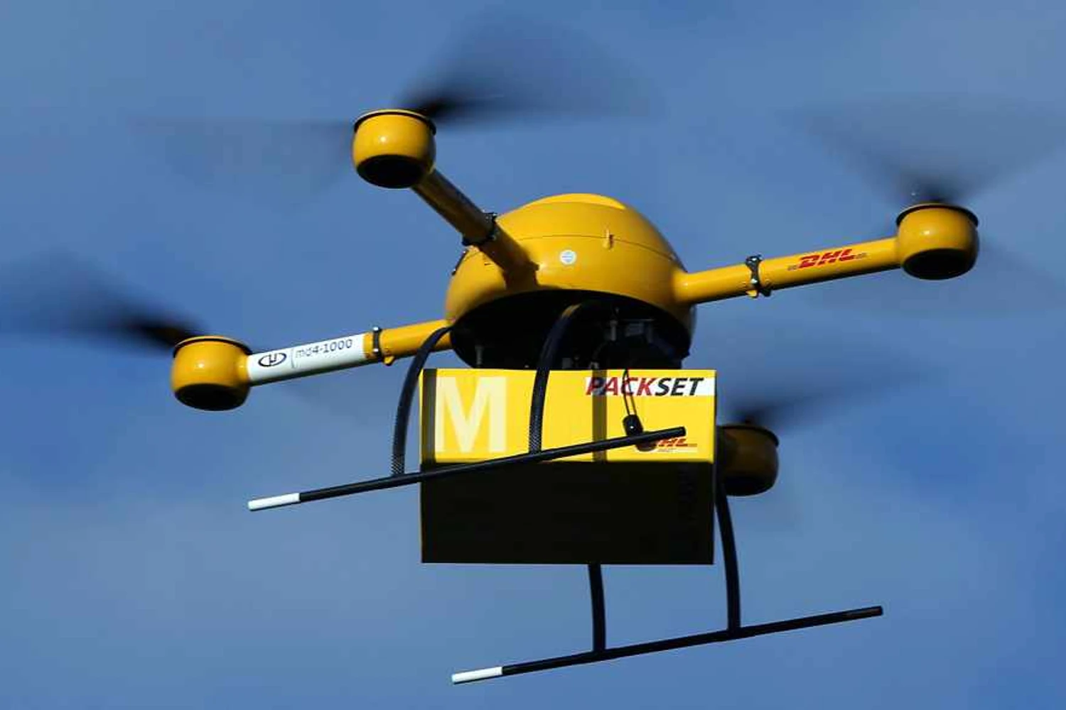 O Paketkopter do Correio da Alemanha é um drone conceitual que transporta remédios