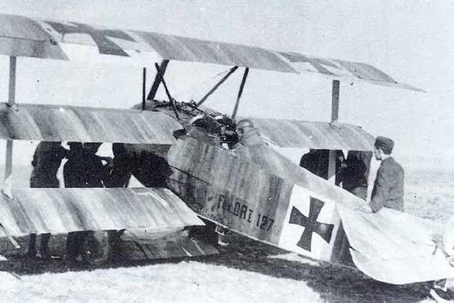 O triplano Fokker DR1 foi o avião mais apreciado pelo Barão Vermelho devido a sua enorme agilidade (Domínio Público)