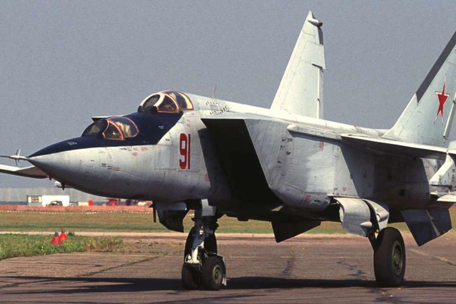 Aviões de guerra de dois lugares: letais, mas horríveis