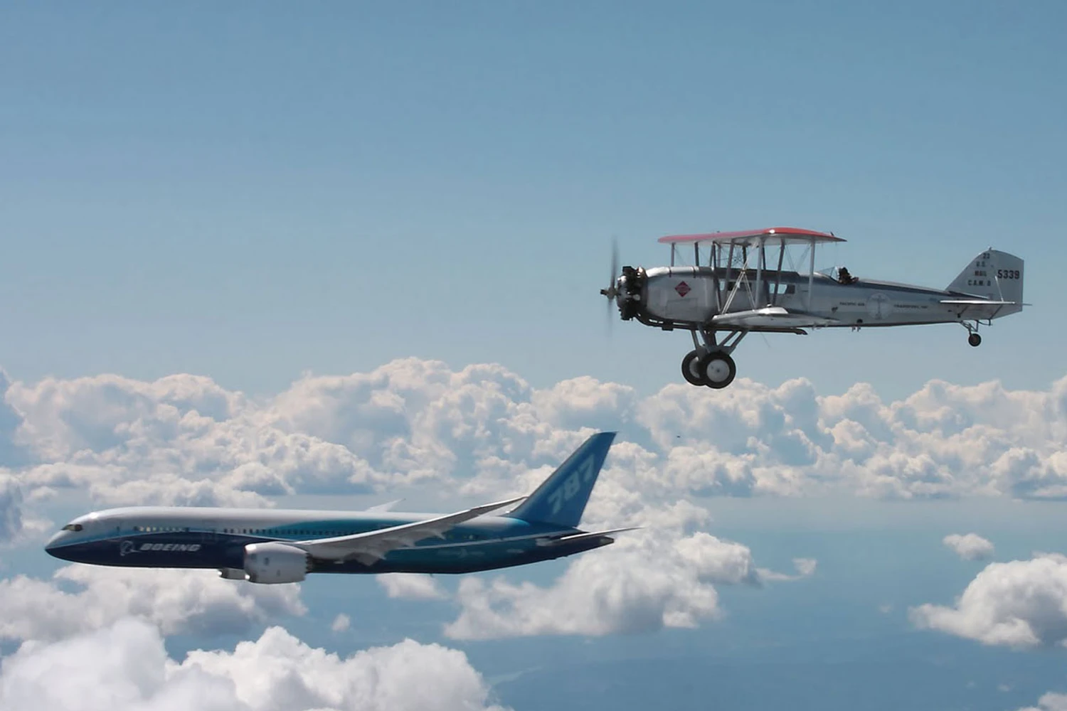 Boeing celebra 100 anos de sua fundação