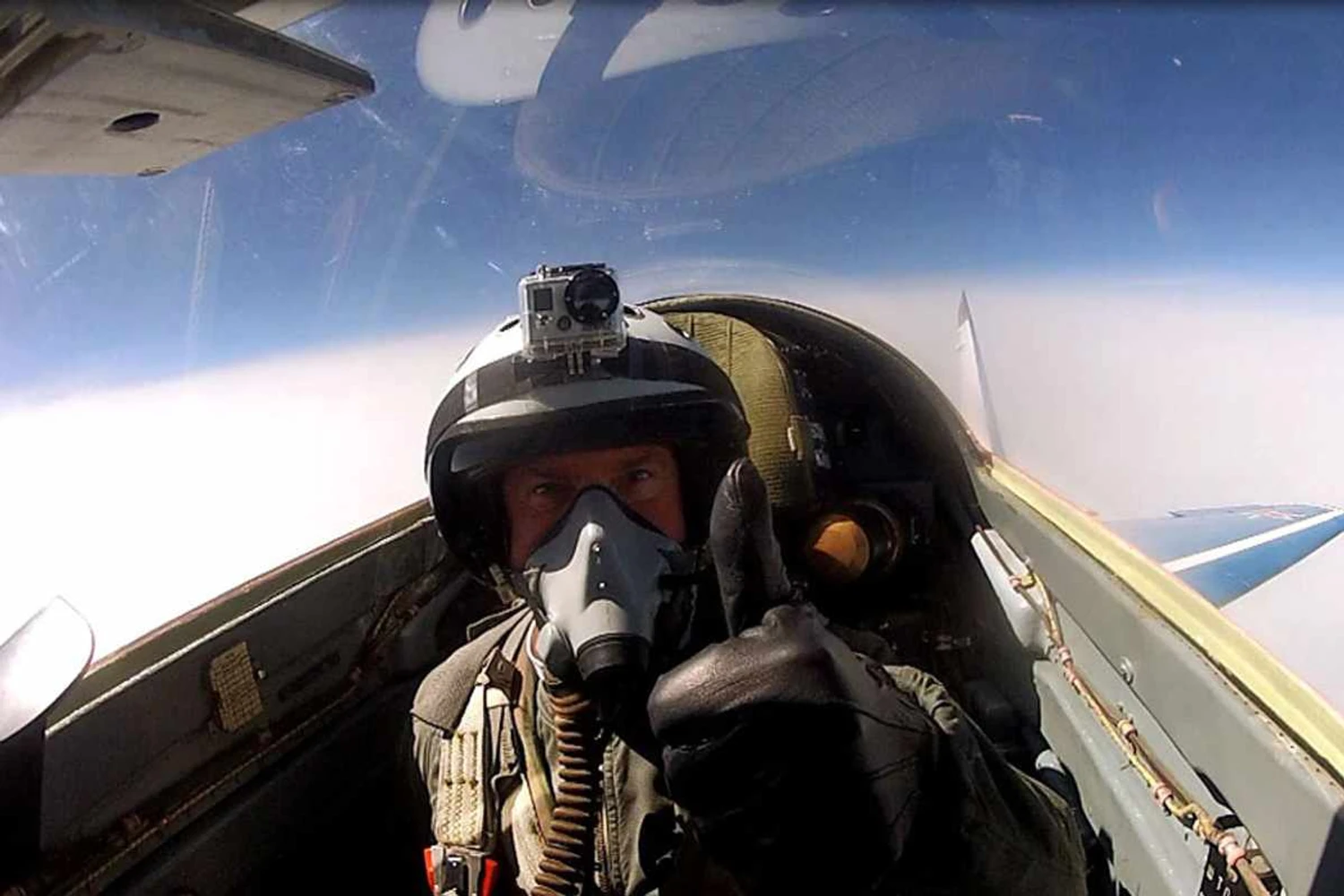 Voe até a estratosfera a bordo de um MiG-29