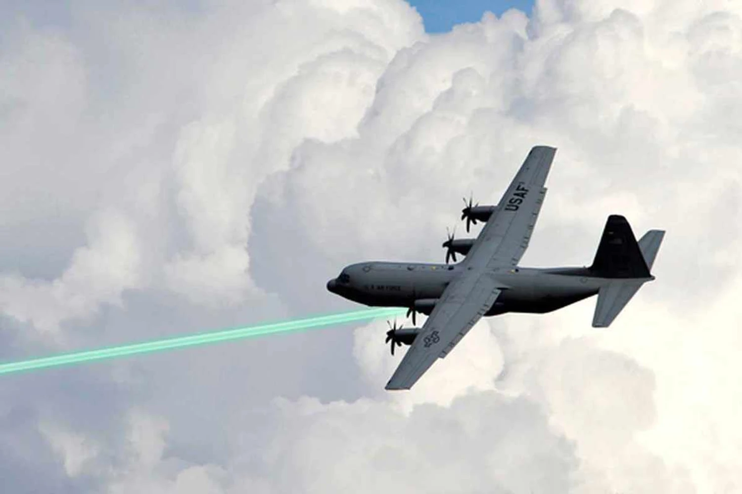 Versão armada do Hercules pode ganhar canhão de laser