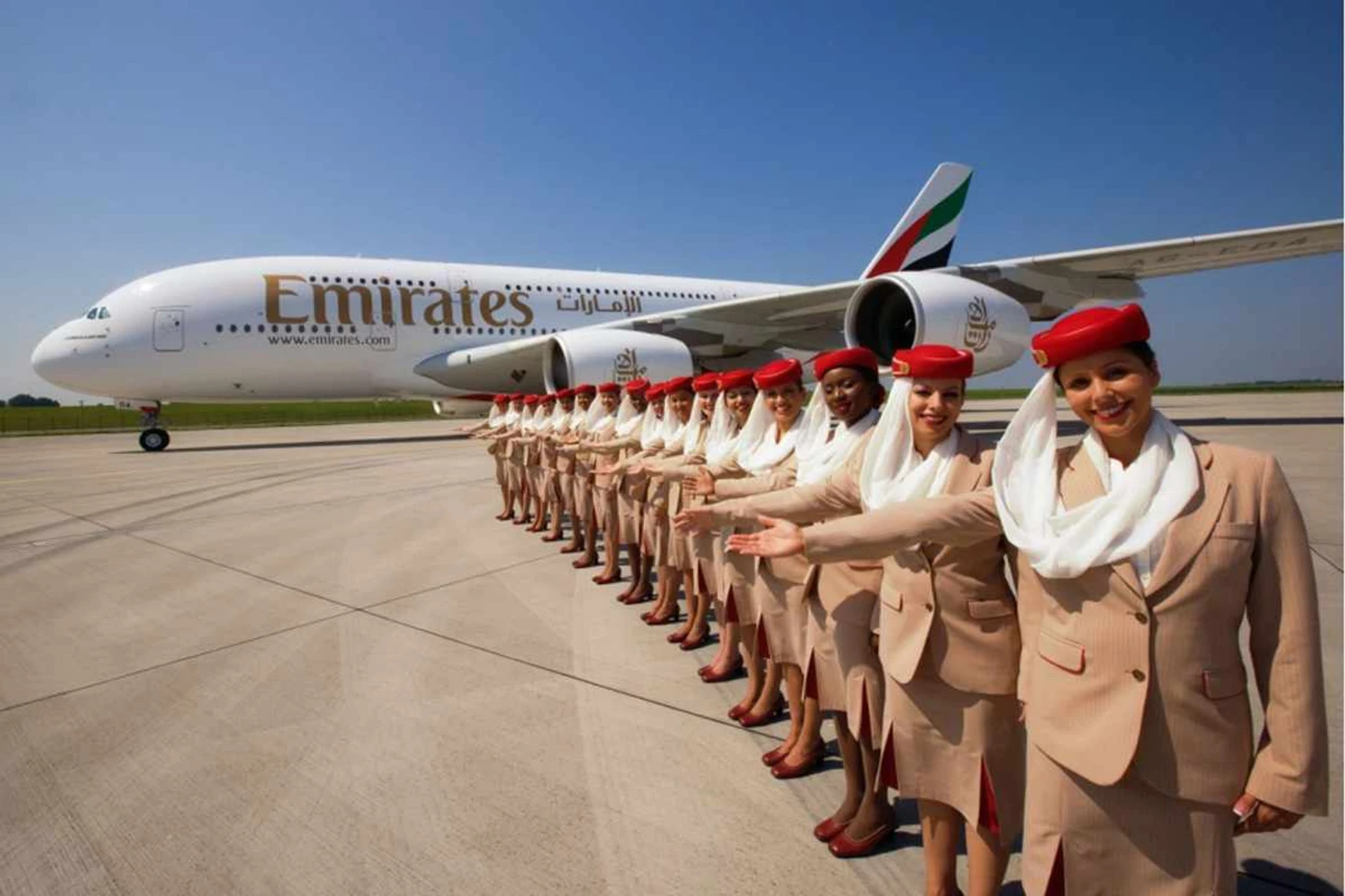 O serviço de bordo da Emirates no A380 é considerado um dos melhores do mundo (Airbus)
