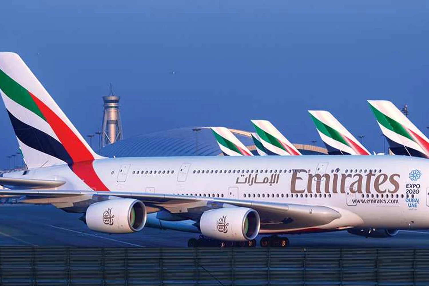 A Emirates é dona da maior frota de A380, com 100 jatos em operação (Airbus)