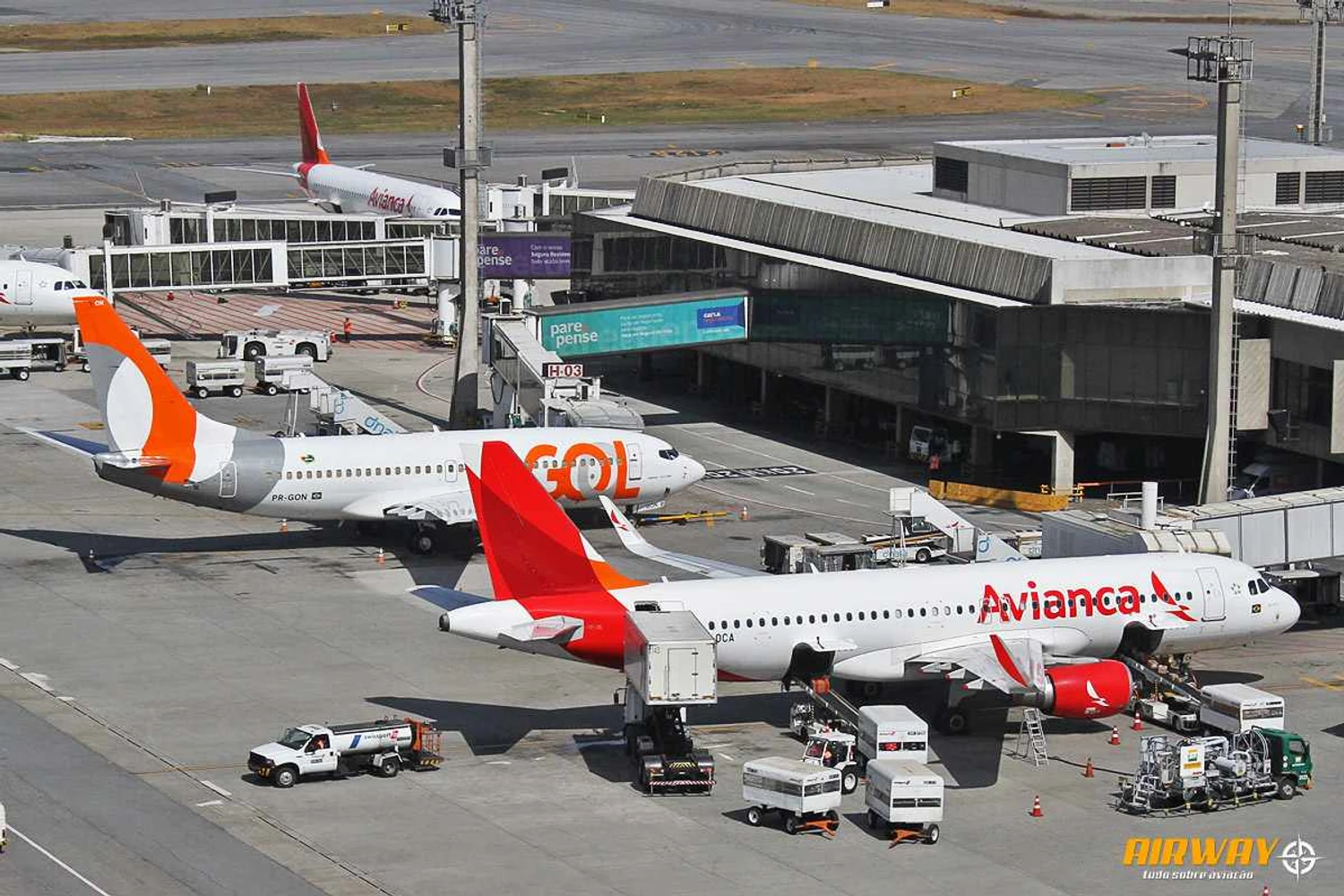 A ABEAR é a associação das companhias aéreas brasileiras