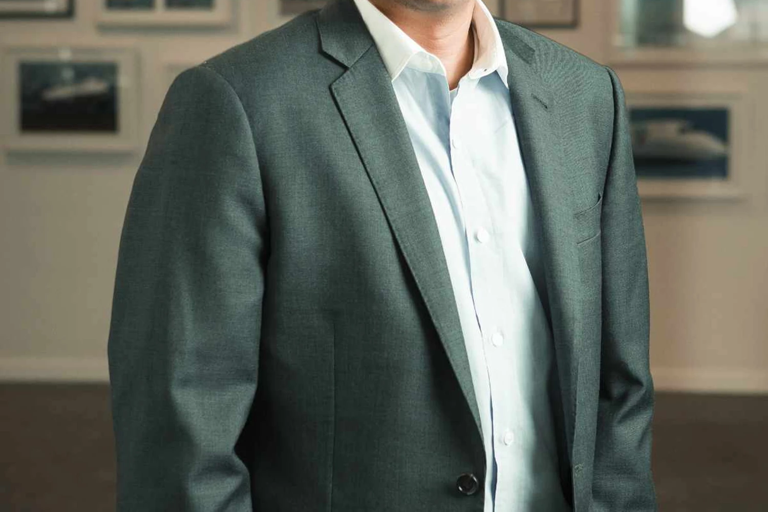 Nascido na Índia, Abhi Shah é um dos homens de confiança de David Neeleman, fundador da Azul (Azul)
