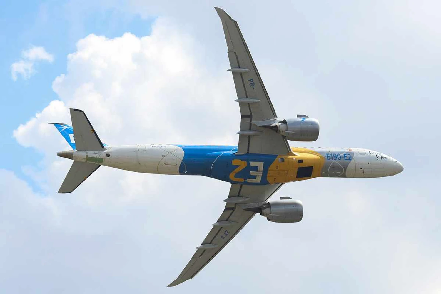 Jato E195-E2 (Embraer)