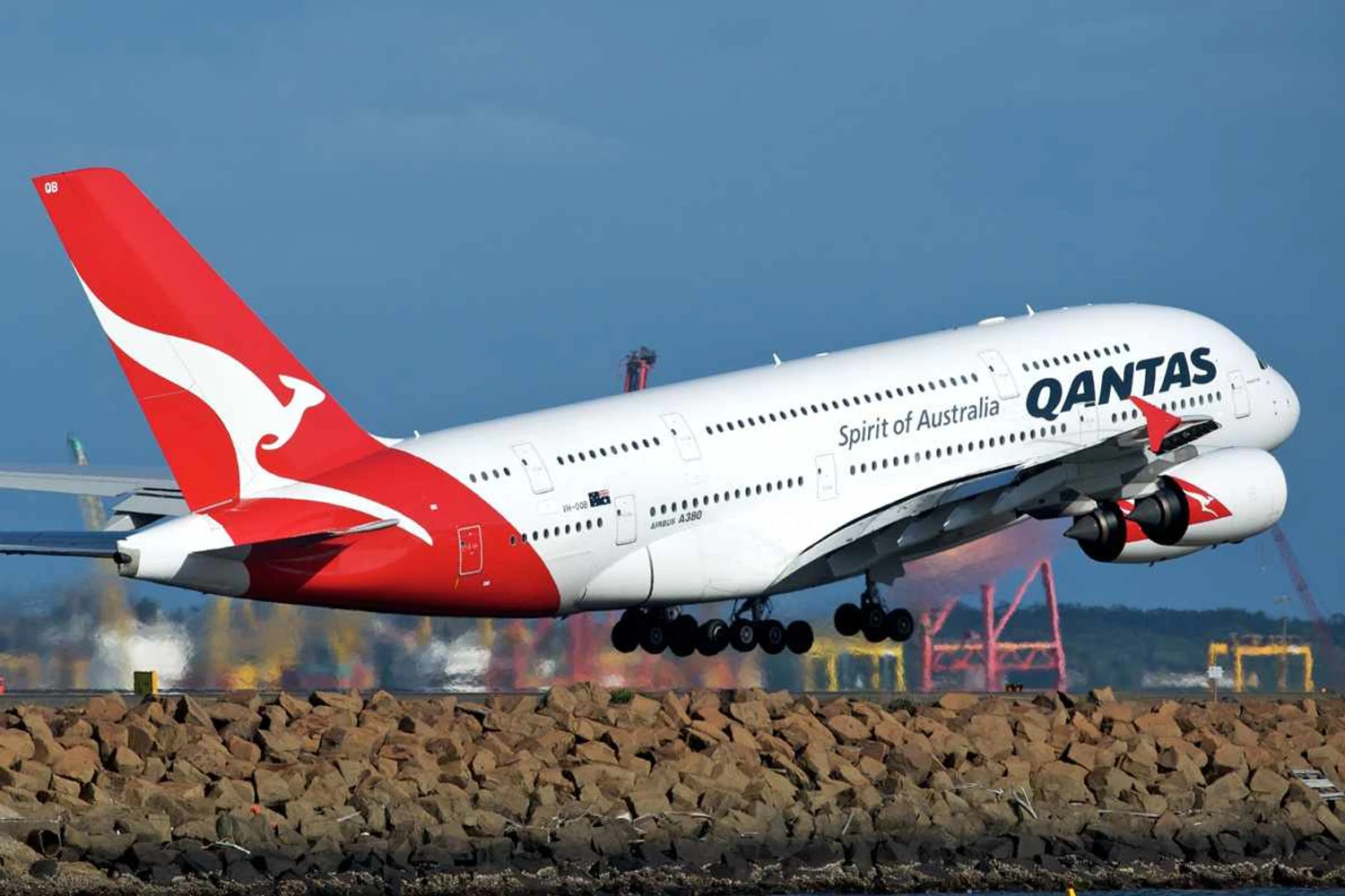 Companhia aérea australiana muda de ideia e antecipa aposentadoria do A380
