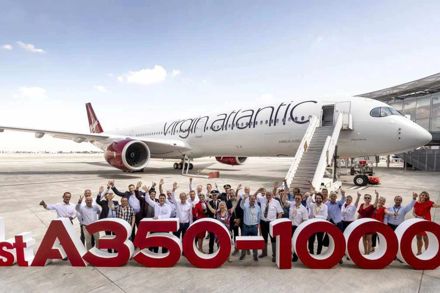 A Virgin recebe o primeiro A350-1000 em Toulouse (Airbus)