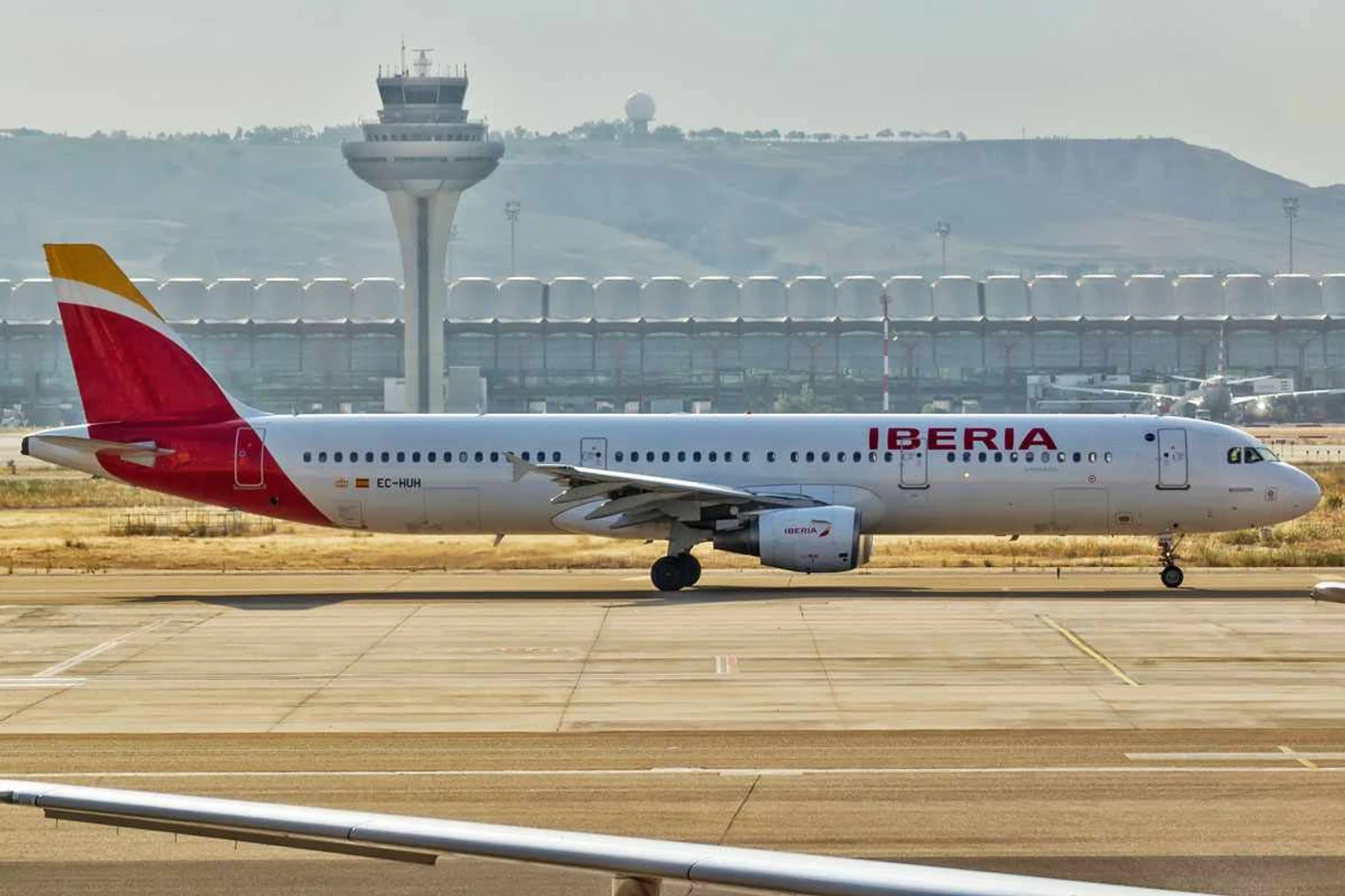 Avião da Iberia no Aeroporto de Barajas, em Madri: com reforço da Air Europa, hub espanhol deverá ser um dos maiores da Europa (Bene Riobó)