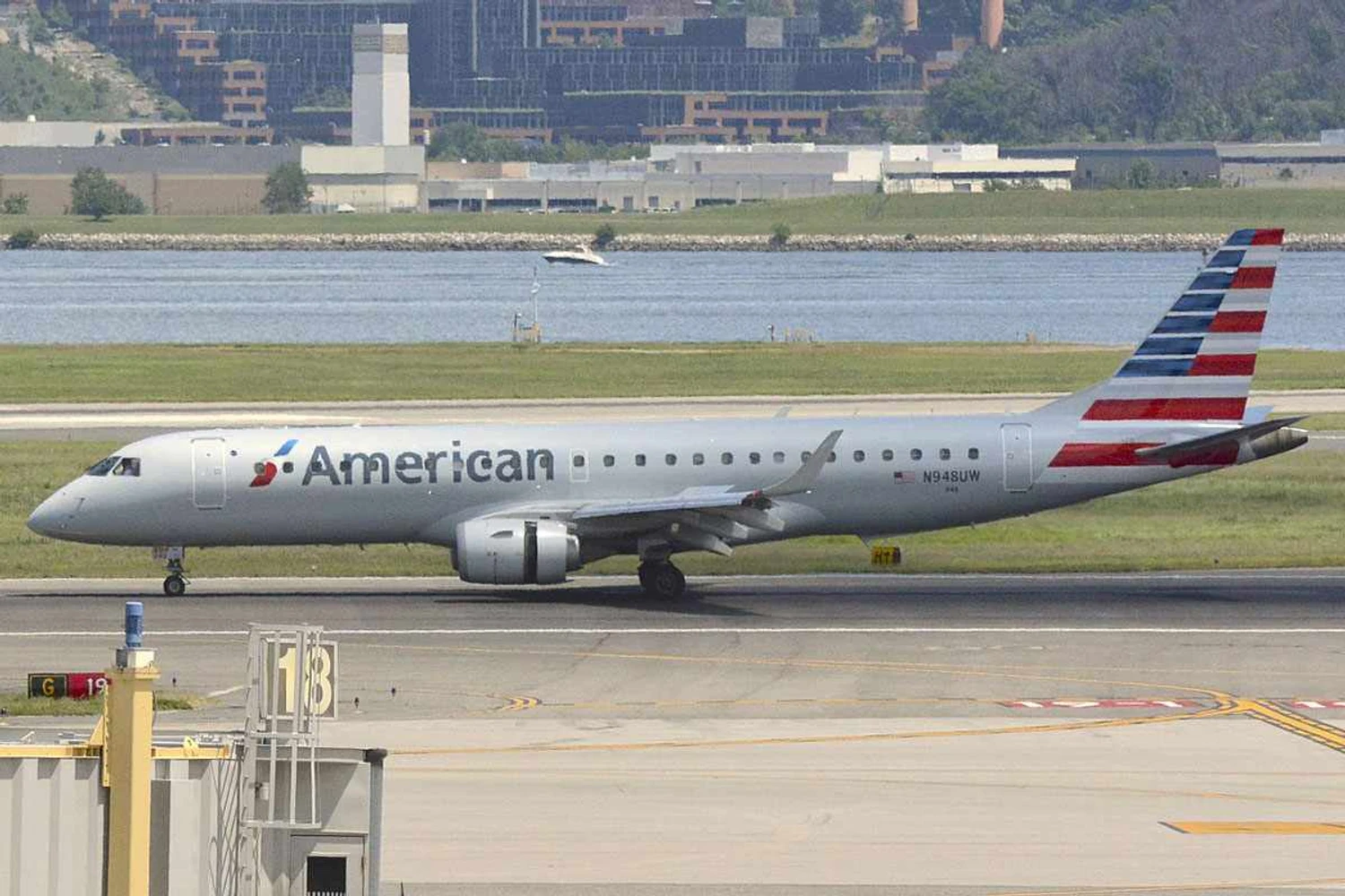 Raridade entre as grandes empresas aéreas dos EUA, o E190 também deixará de ser usado (Gwen K.)