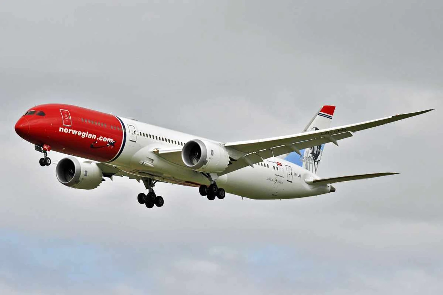 Boeing still has five 787-9 Dreamliner to be delivered to Norwegian Air (Eric Salard)