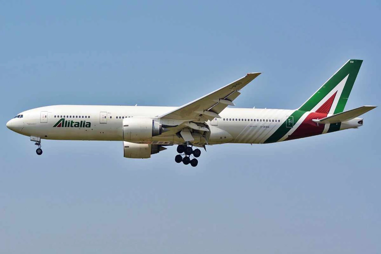 Boeing 777-200 da Alitalia: ninguém tem interesse pela companhia, exceto Germán Efromovich (Masakatsu Ukon)