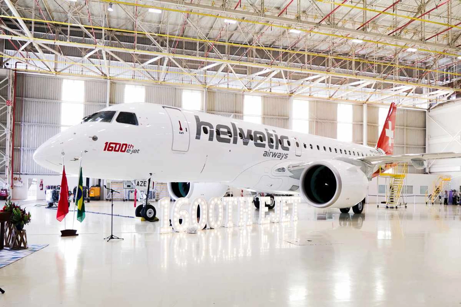 (Embraer)