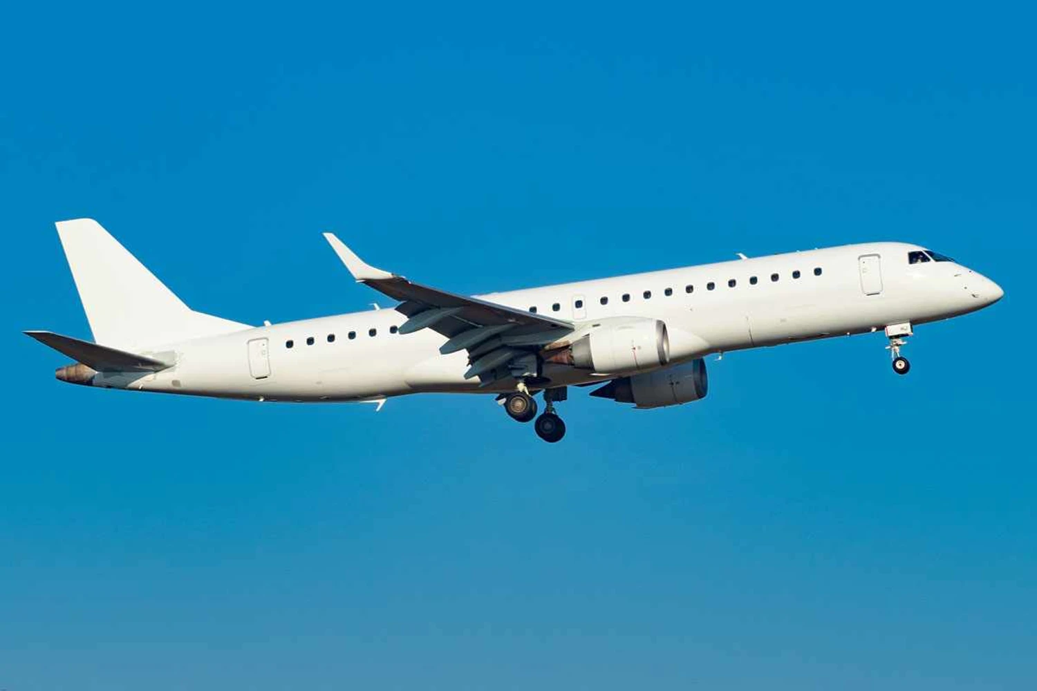 Alliance acquired 14 Embraer E190 aircraft (Markus Eigenheer)
