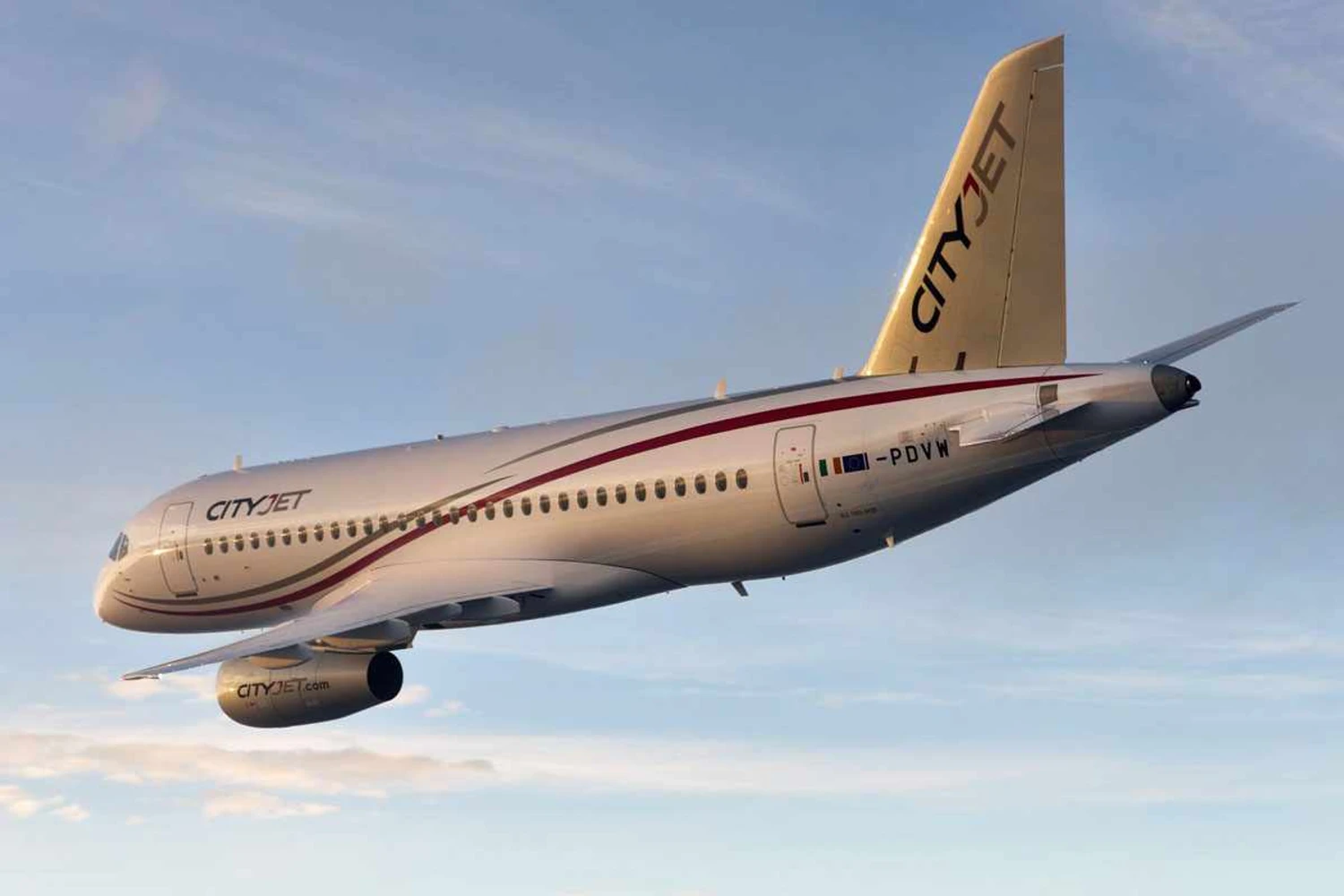 A irlandesa CityJet operou o SuperJet por alguns meses antes de repassar sua frota (Katsuhiko Tokunaga)