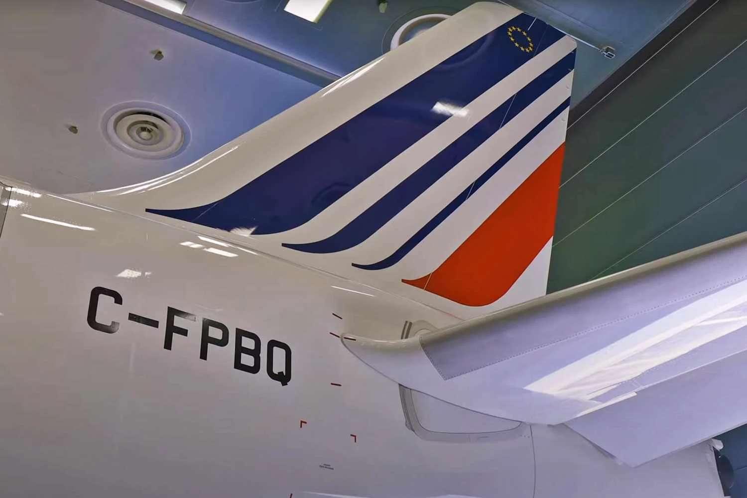 Prefixo provisório do primeiro A220-300 da Air France