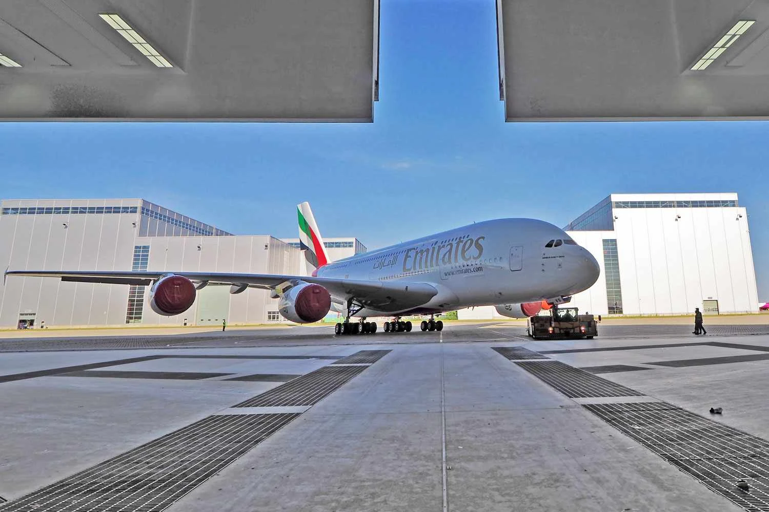 A Emirates promete manter o A380 por vários em serviço ainda (Emirates)
