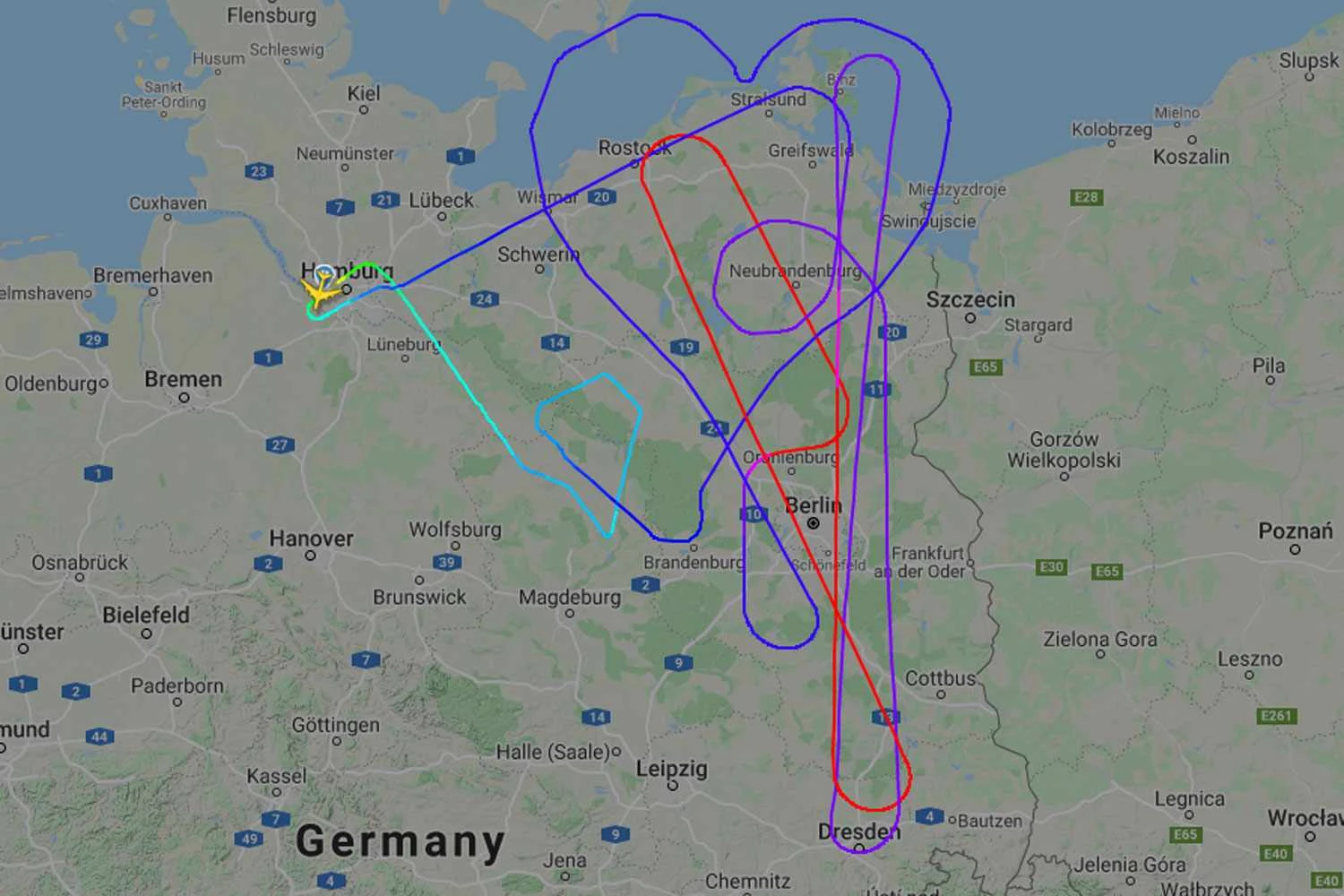 O "coração" de despedida do último Airbus A380 (FlightRadar24)
