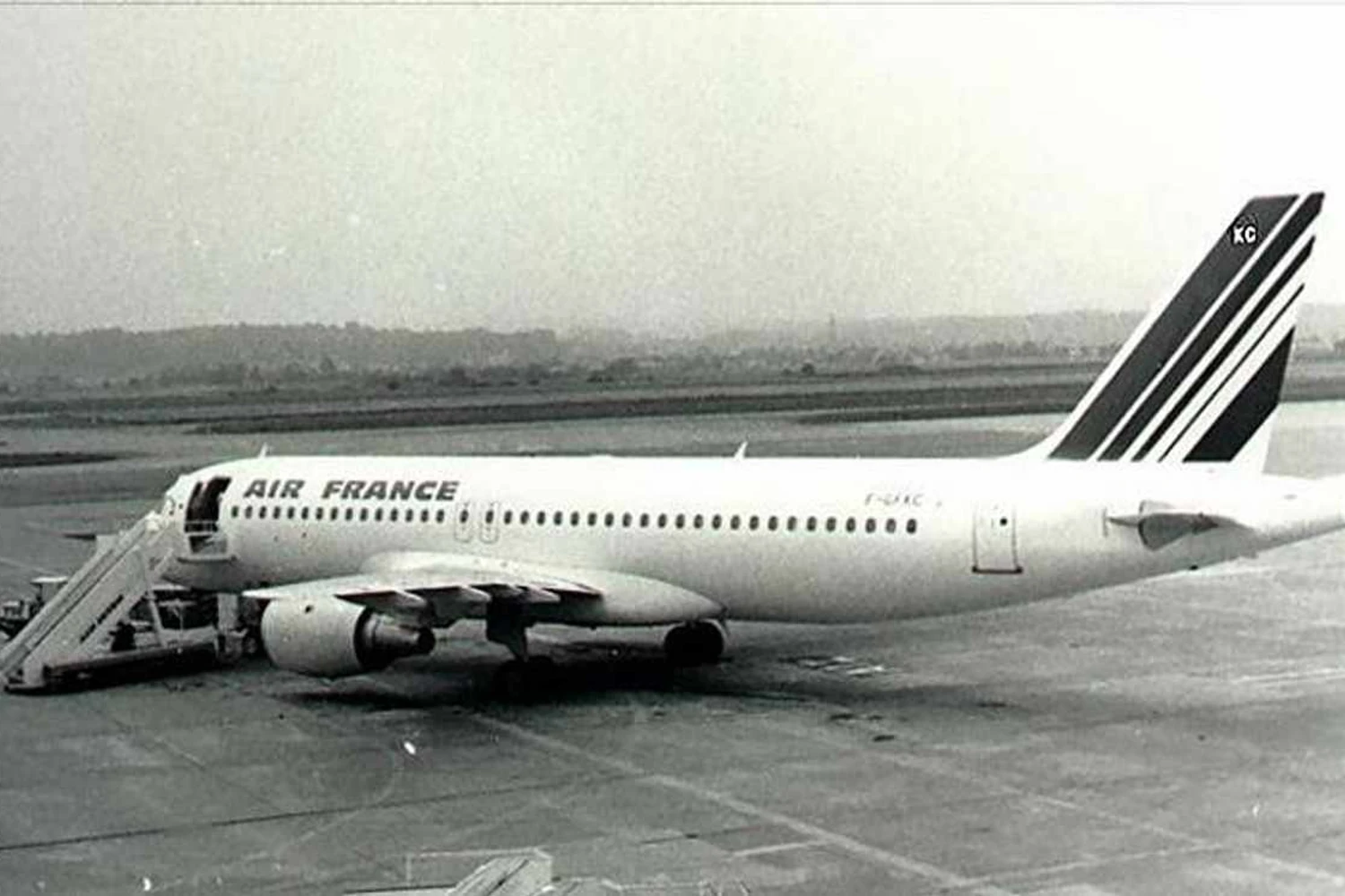 Uma rara imagem do A320 F-GFKC; avião caiu dois dias após ser entregue (Autor desconhecido)