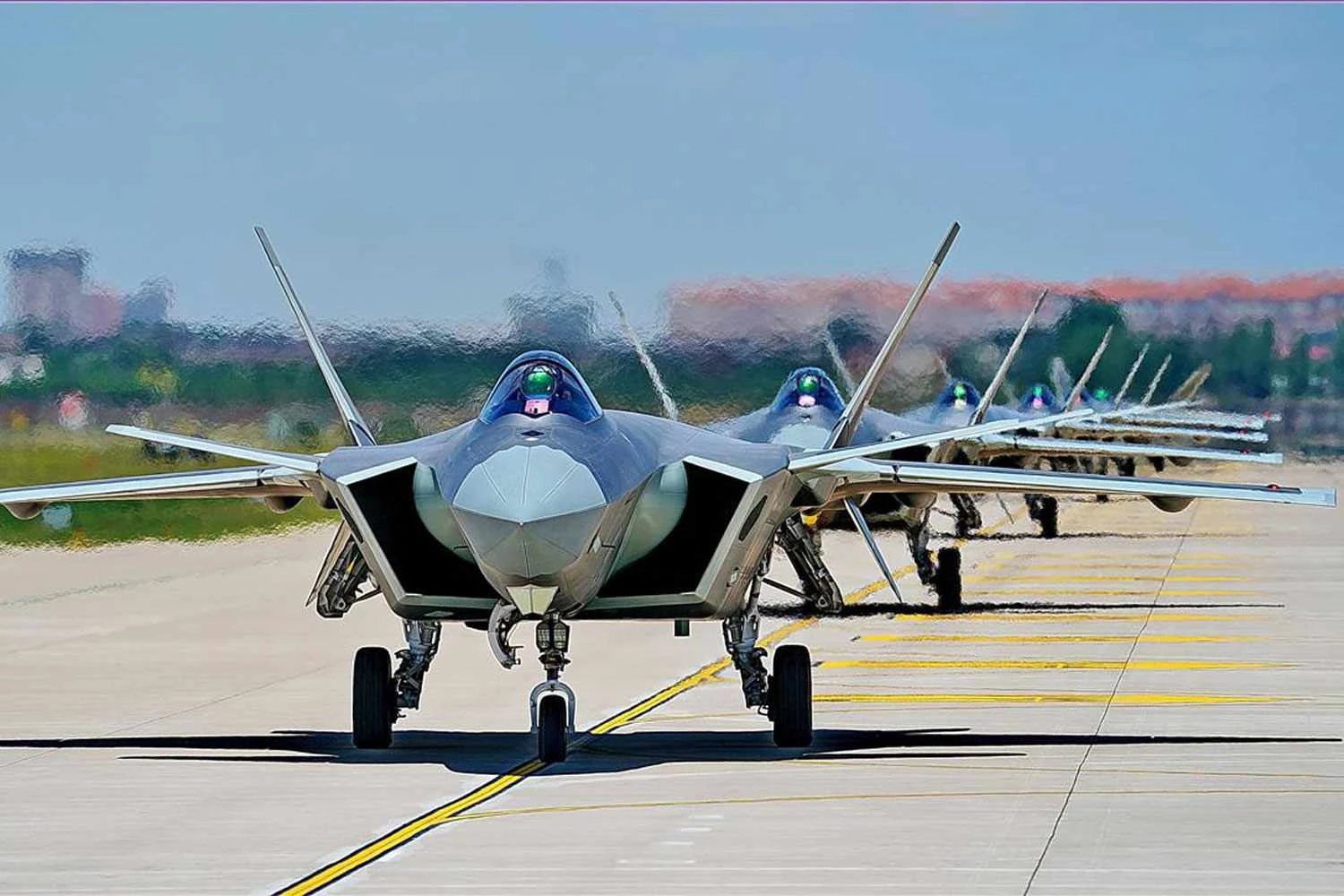 Caças J-20 "Mighty Dragon"