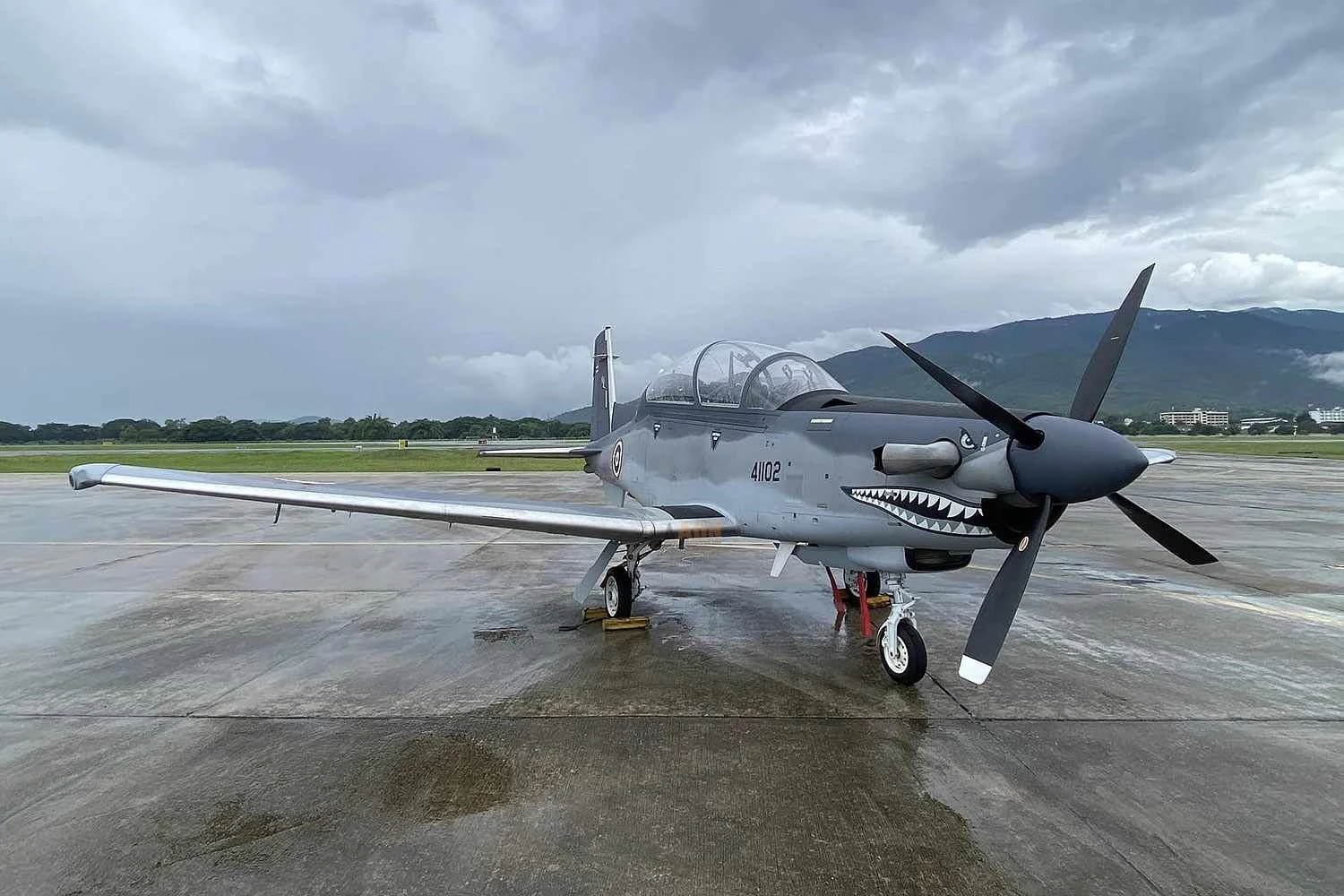 Tailândia recebe seus primeiros turboélices AT-6, rival do Super Tucano