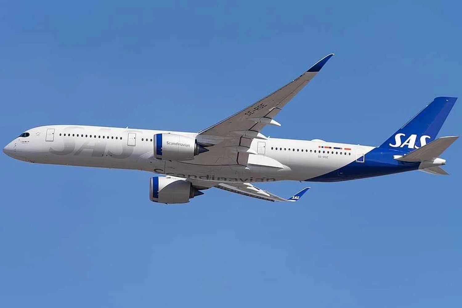 SAS deixa a Star Alliance e passa a integrar a aliança Skyteam