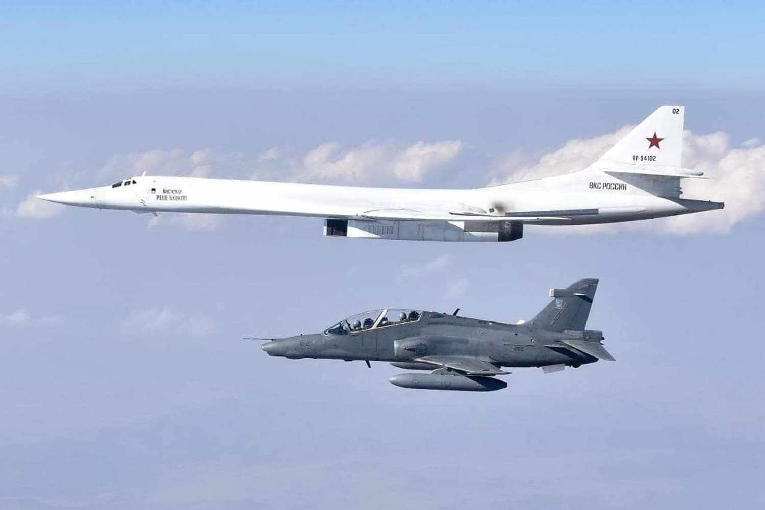 Bombardeiro nuclear russo Tu-160 pode fazer rara visita à África do Sul