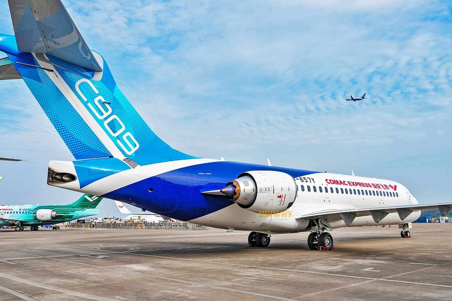 COMAC confirma novo nome do avião ARJ21: agora 'C909'