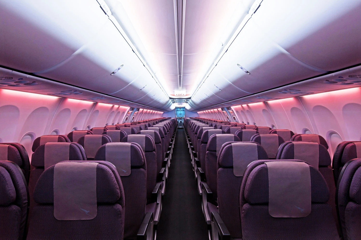 Interior do Boeing 737 da Qantas (Qantas)