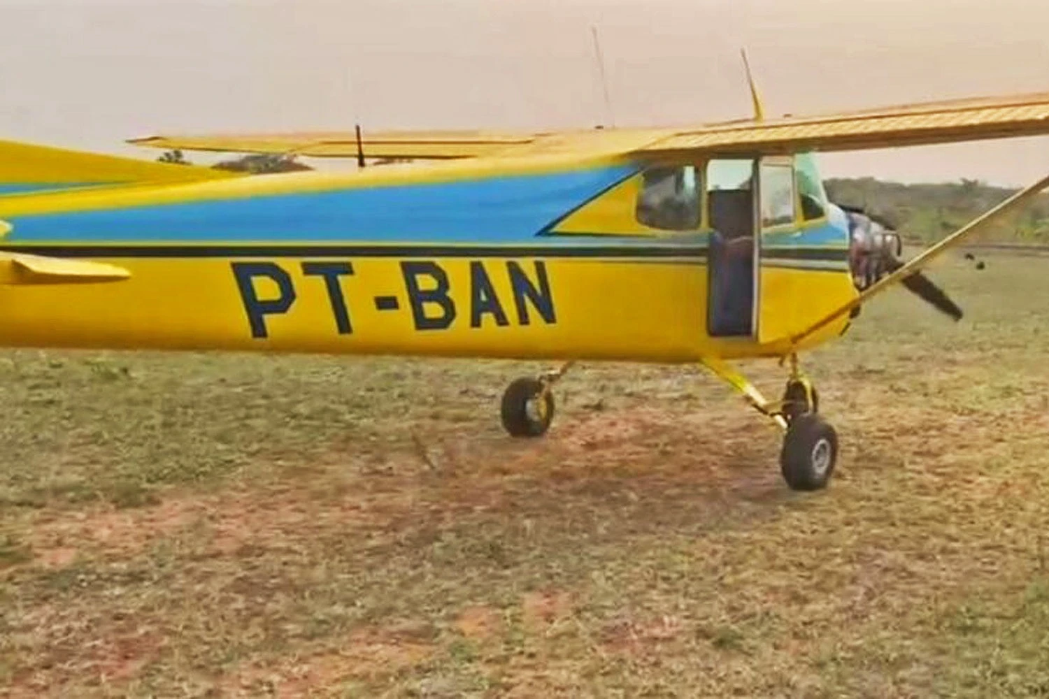 Cessna 175 cai no Pantanal com famoso arquiteto chinês