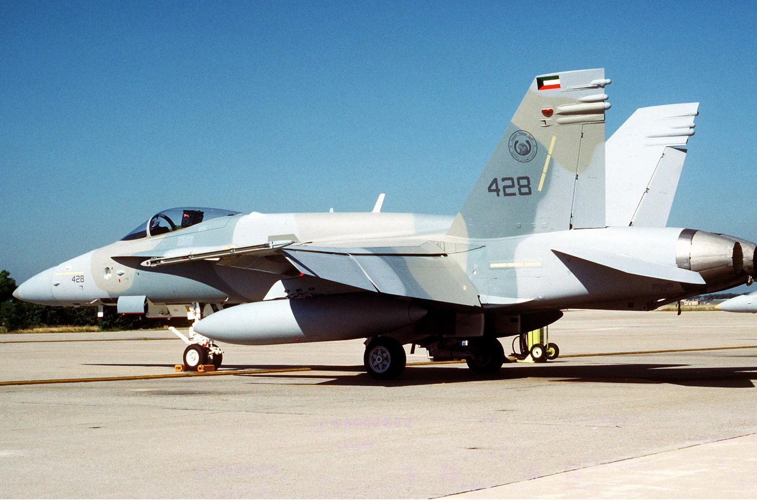F/A-18 do Kuwait teria abatido três caças F-15E da USAF sobre o Kuwait na segunda-feira