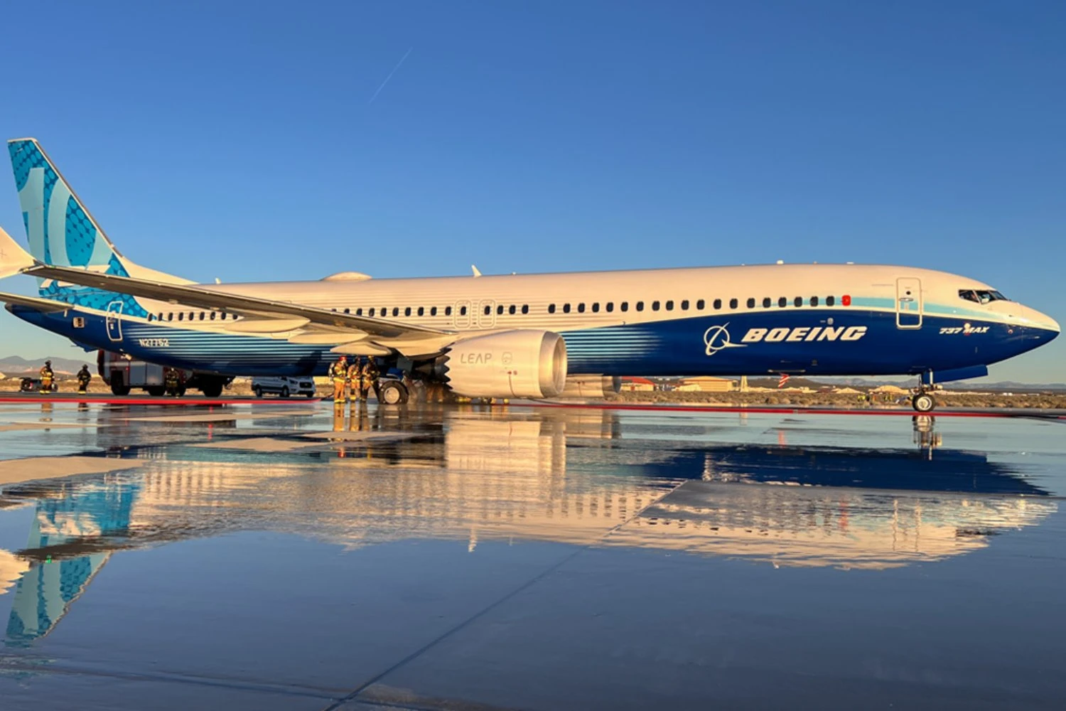 FAA adia certificação do Boeing 737 MAX 10 devido a problema de software