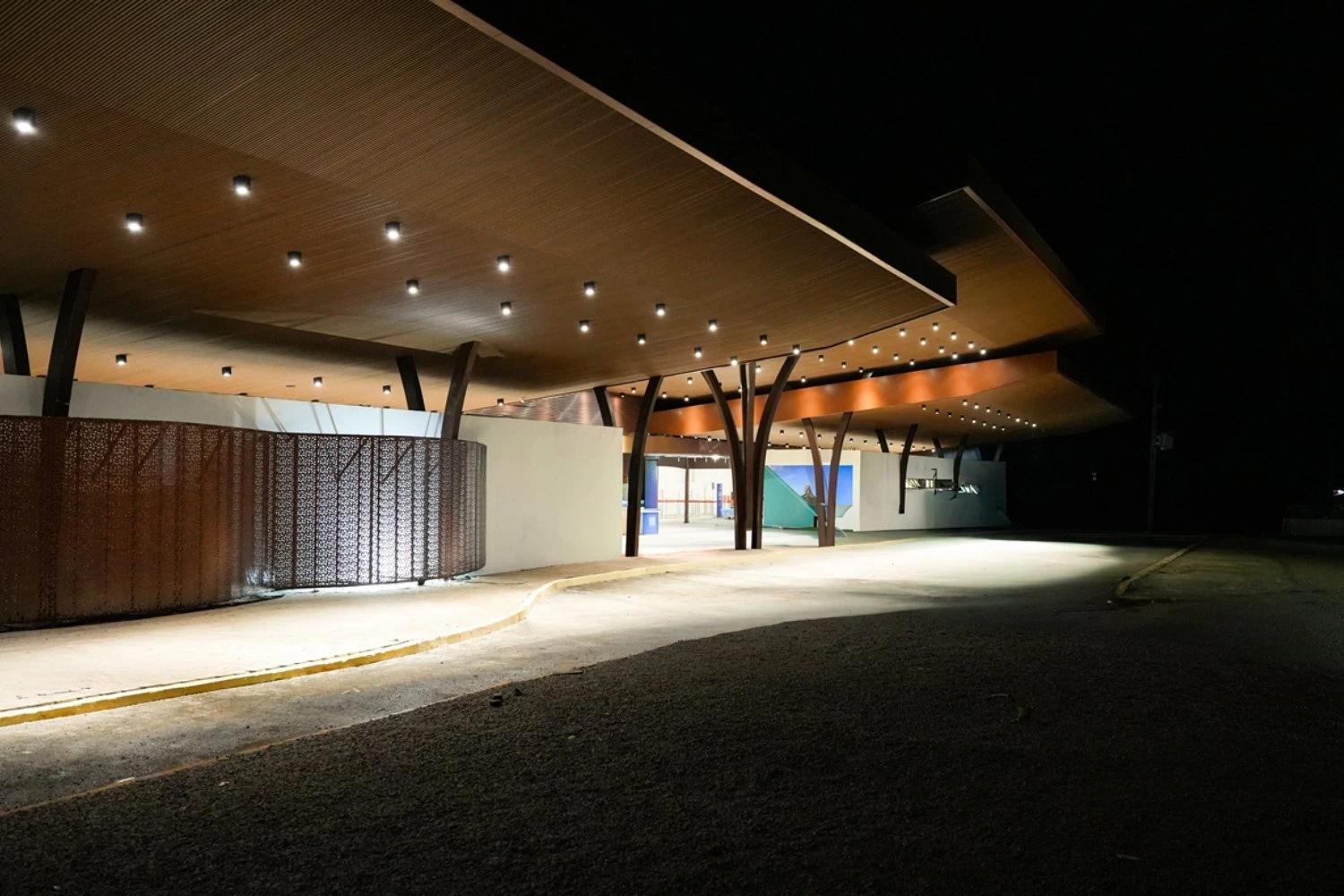 Fernando de Noronha inaugura novo terminal do aeroporto