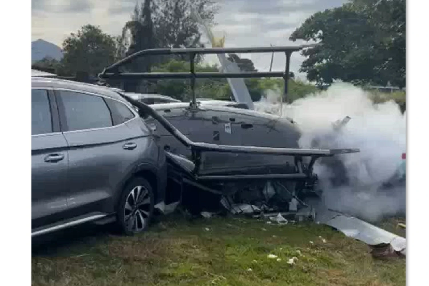 Helicópteros colidem no ar e deixam seis mortos no Rio de Janeiro