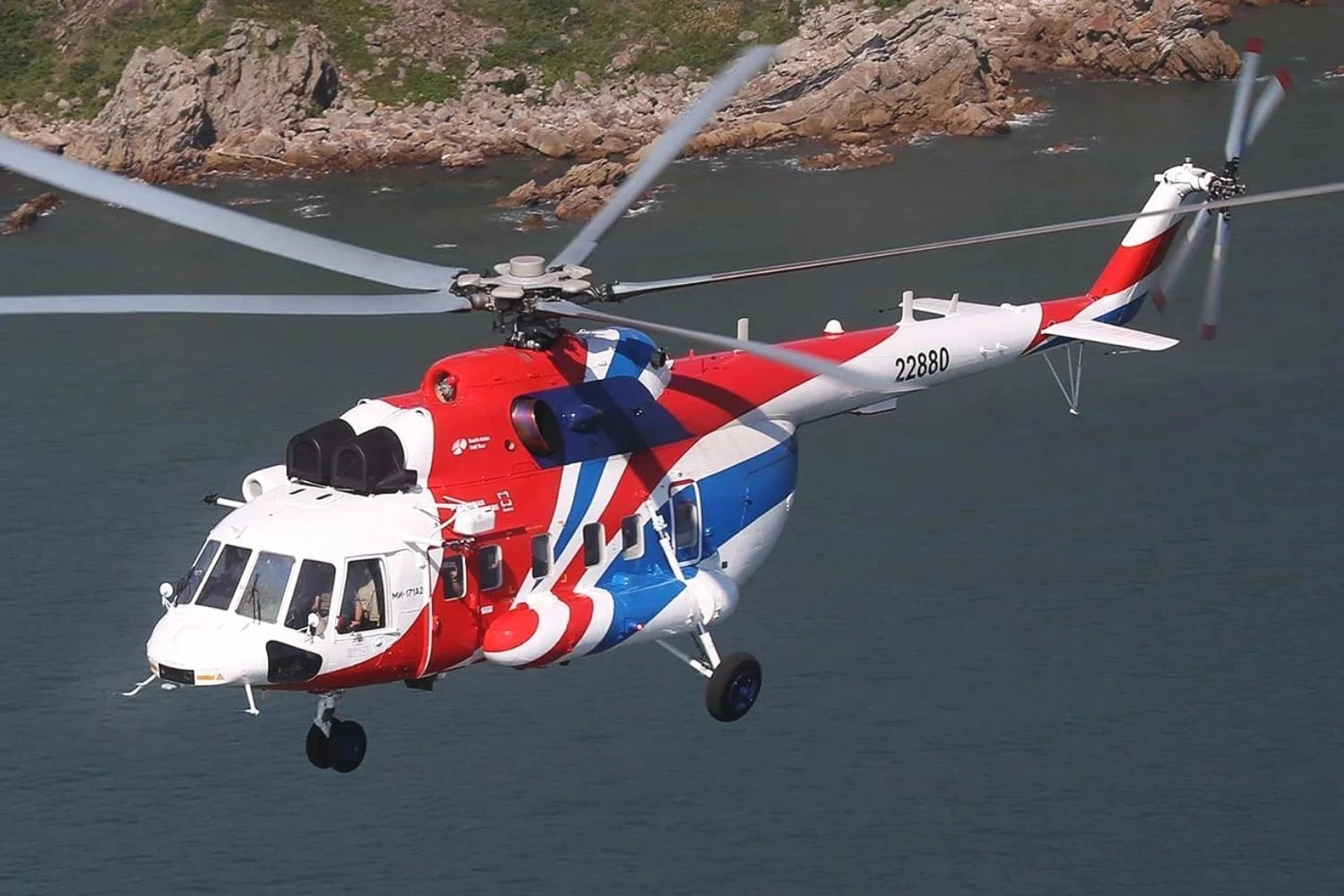 Irã encomenda 21 helicópteros Mi-171 da Rússia após cessar fogo
