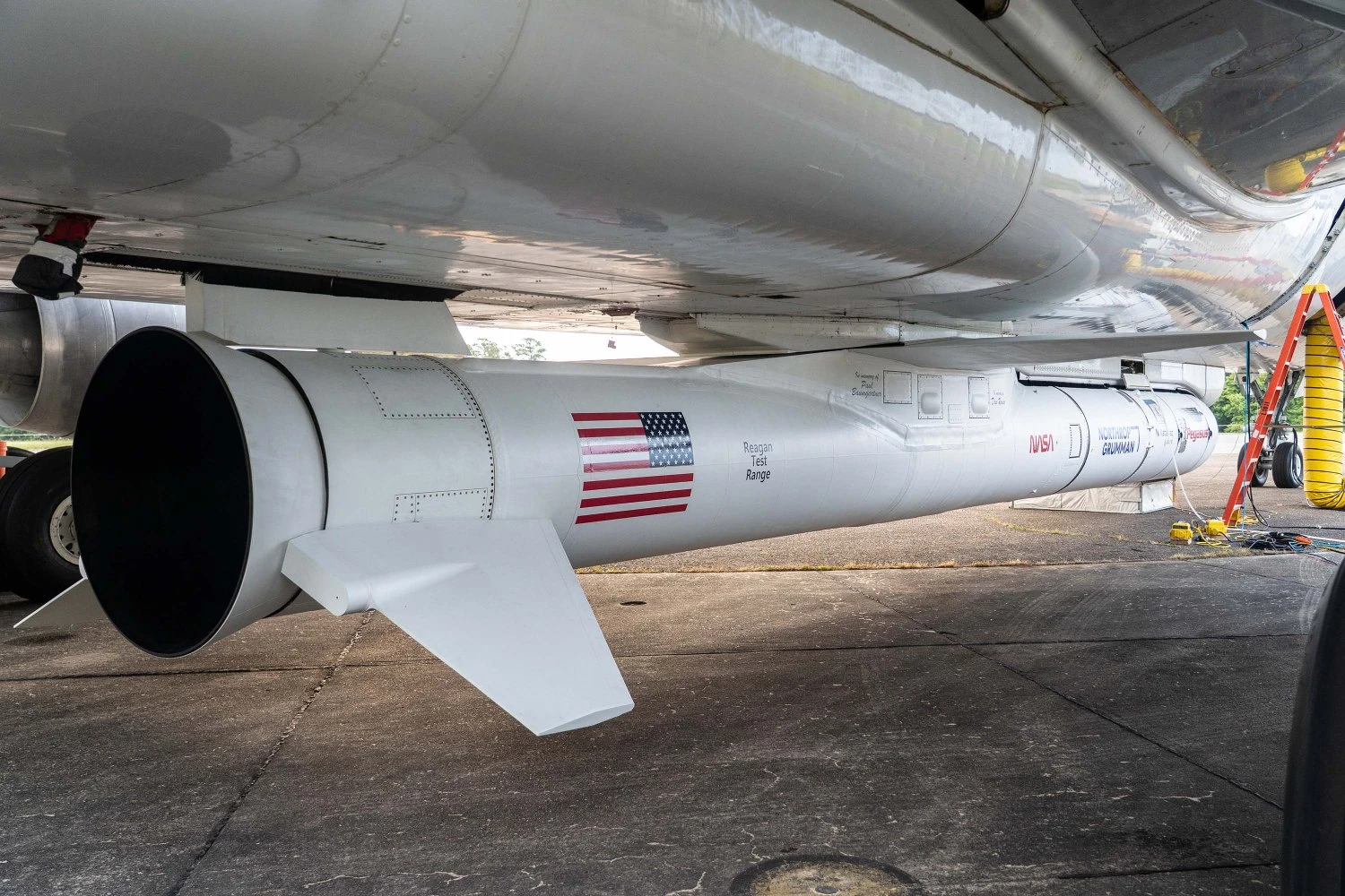 Northrop Grumman L-1011 TriStar "Stargazer"