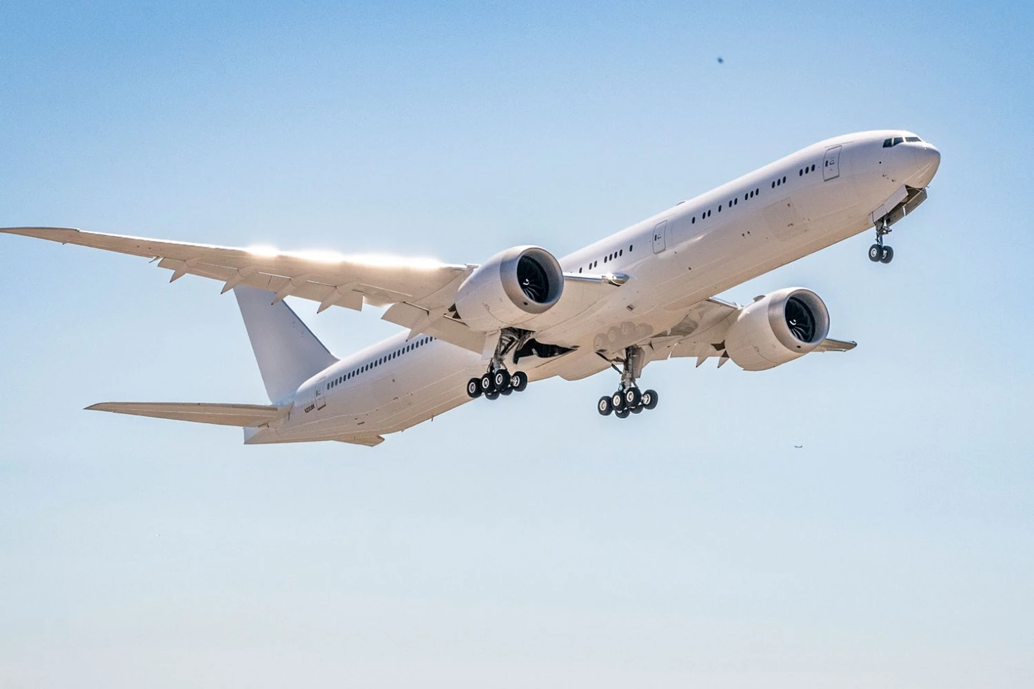 Sétimo Boeing 777-9 de testes | BOEING