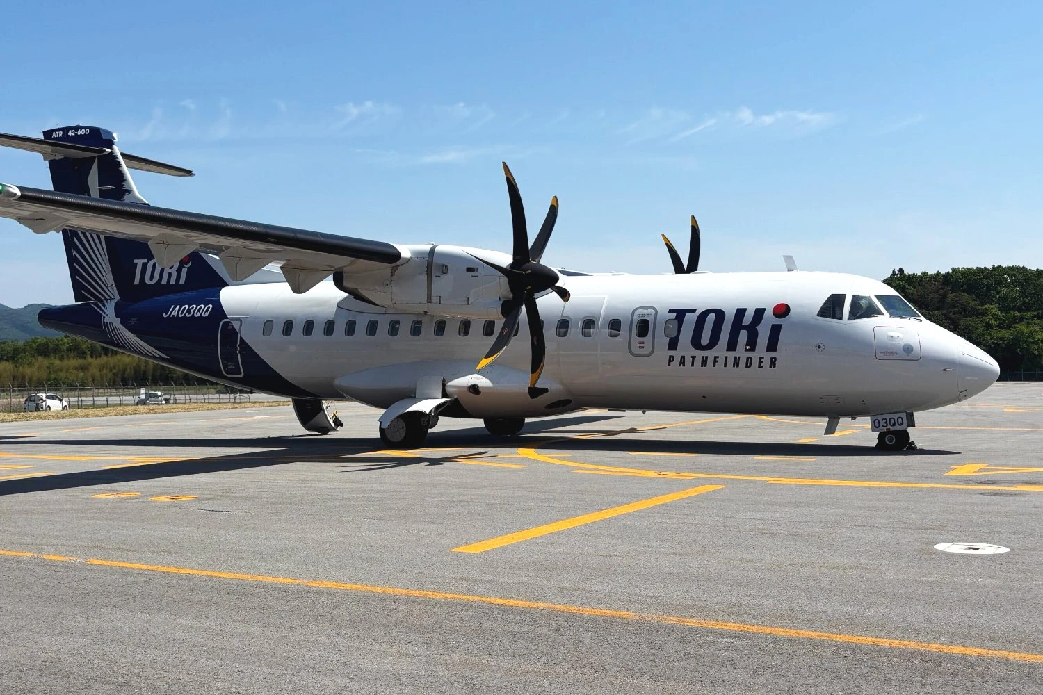 Toki Air ATR 42-600