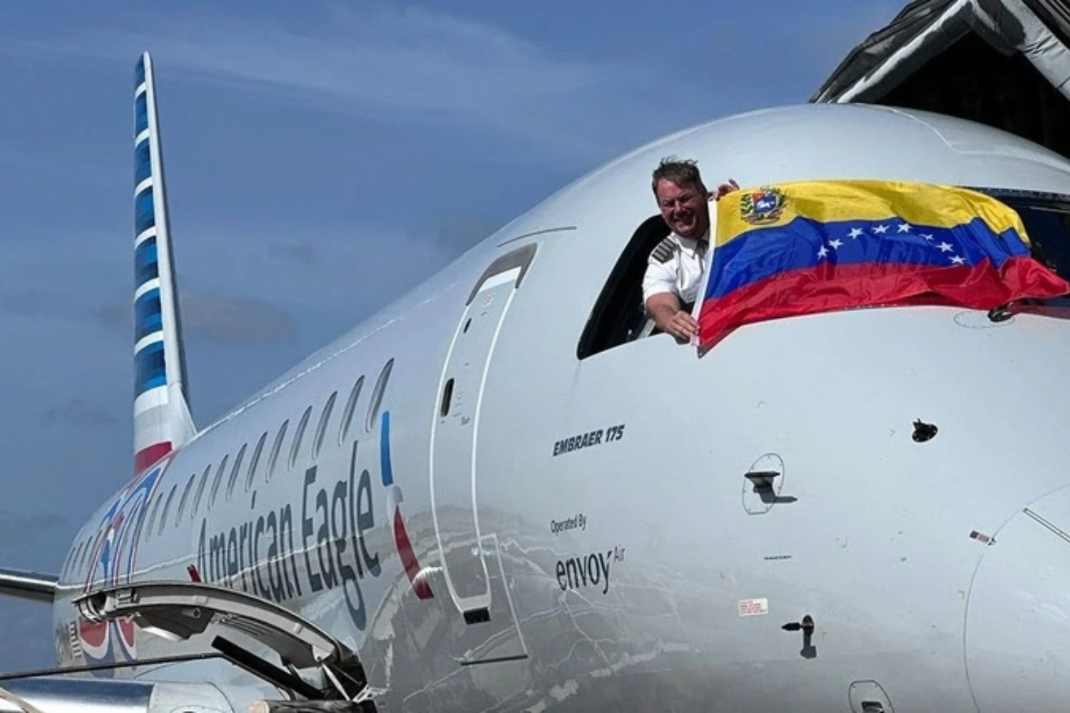 American Eagle E175 Caracas | AMERICAN AIRLINES
