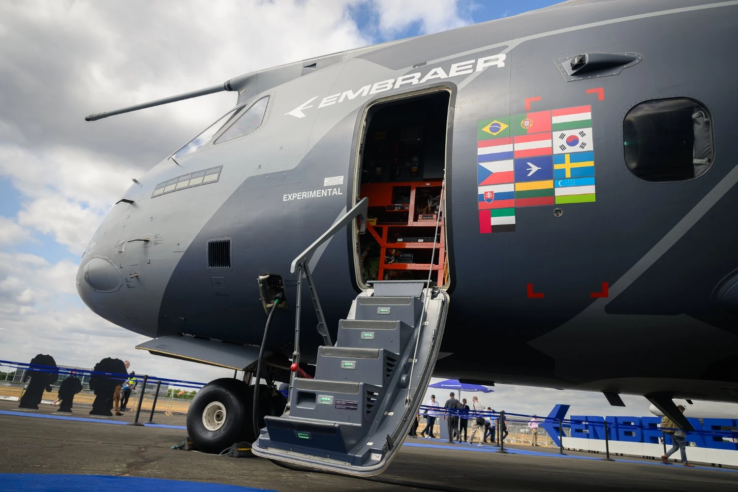 Produção maior do C-390 depende de contratos na Índia e nos EUA, diz Embraer