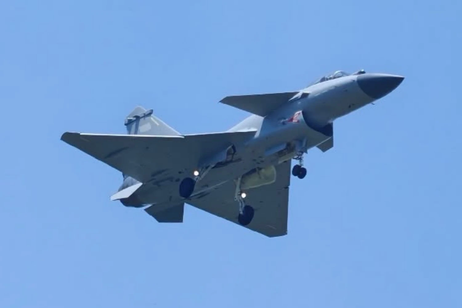 J-10CE visto na China