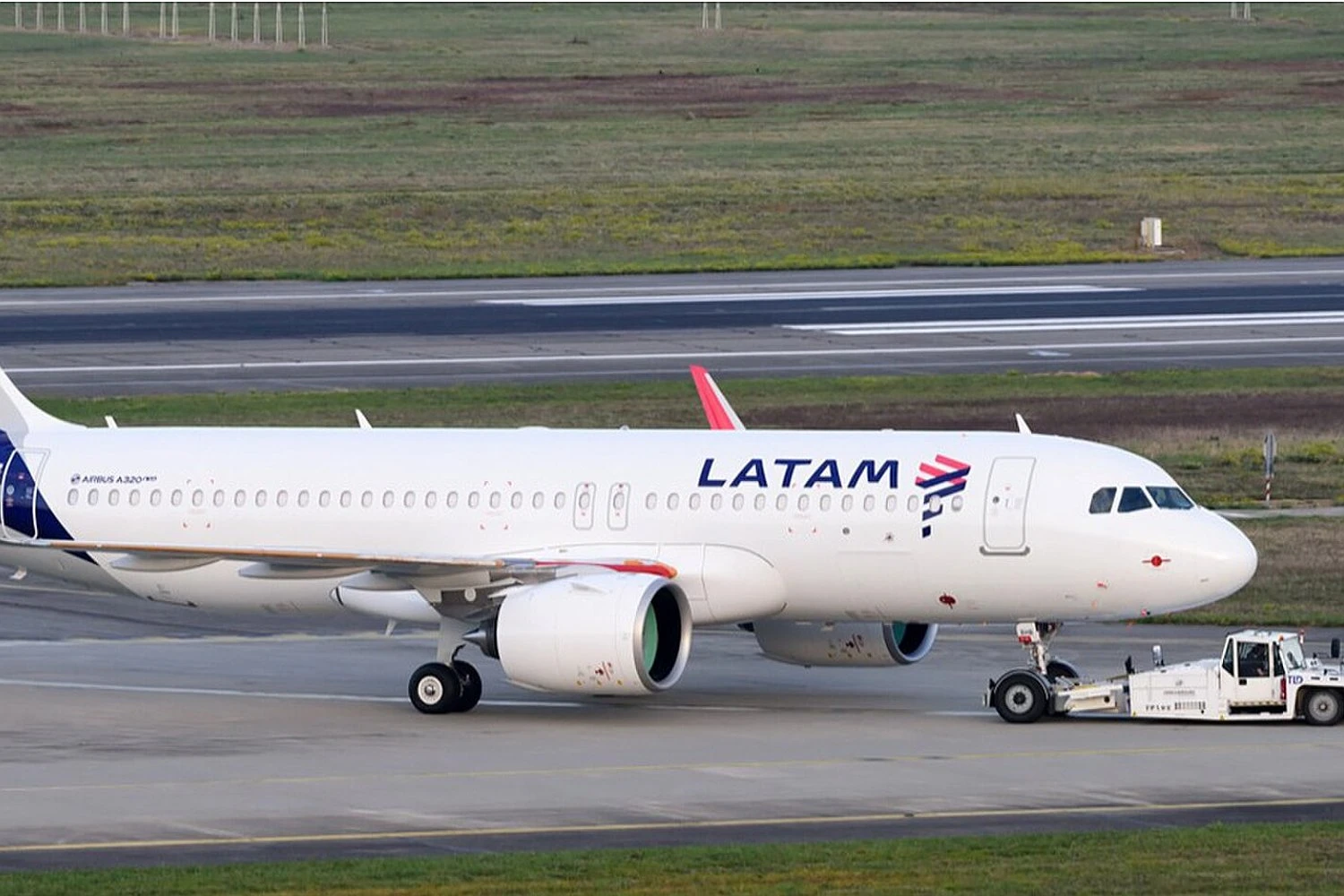 LATAM A320neo | DN280TLS