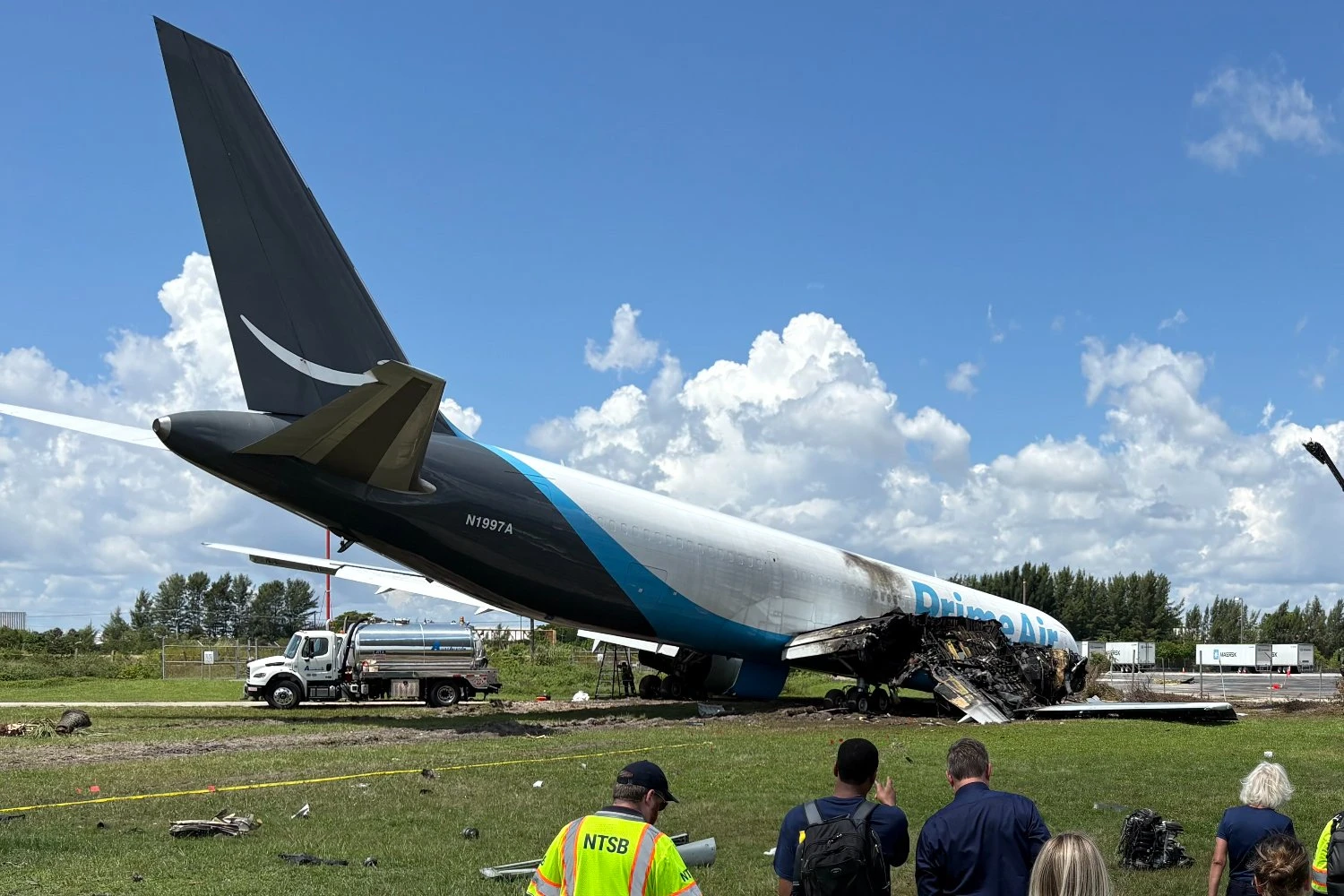 O cargueiro 767F operado pela 21 Air