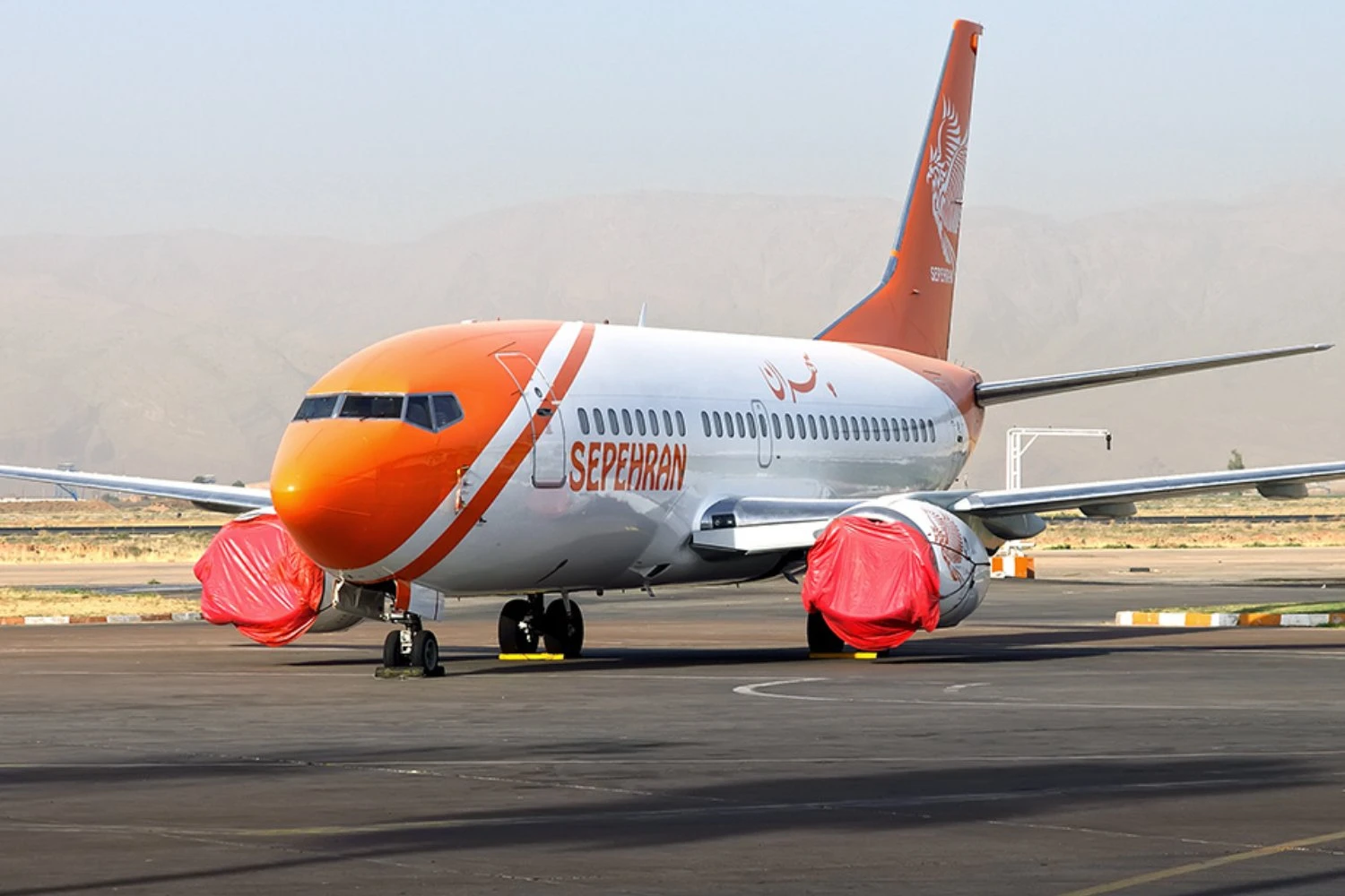 Um Boeing 737 da Sepehran Airlines | MOHAMMADREZA FARHADI AREF