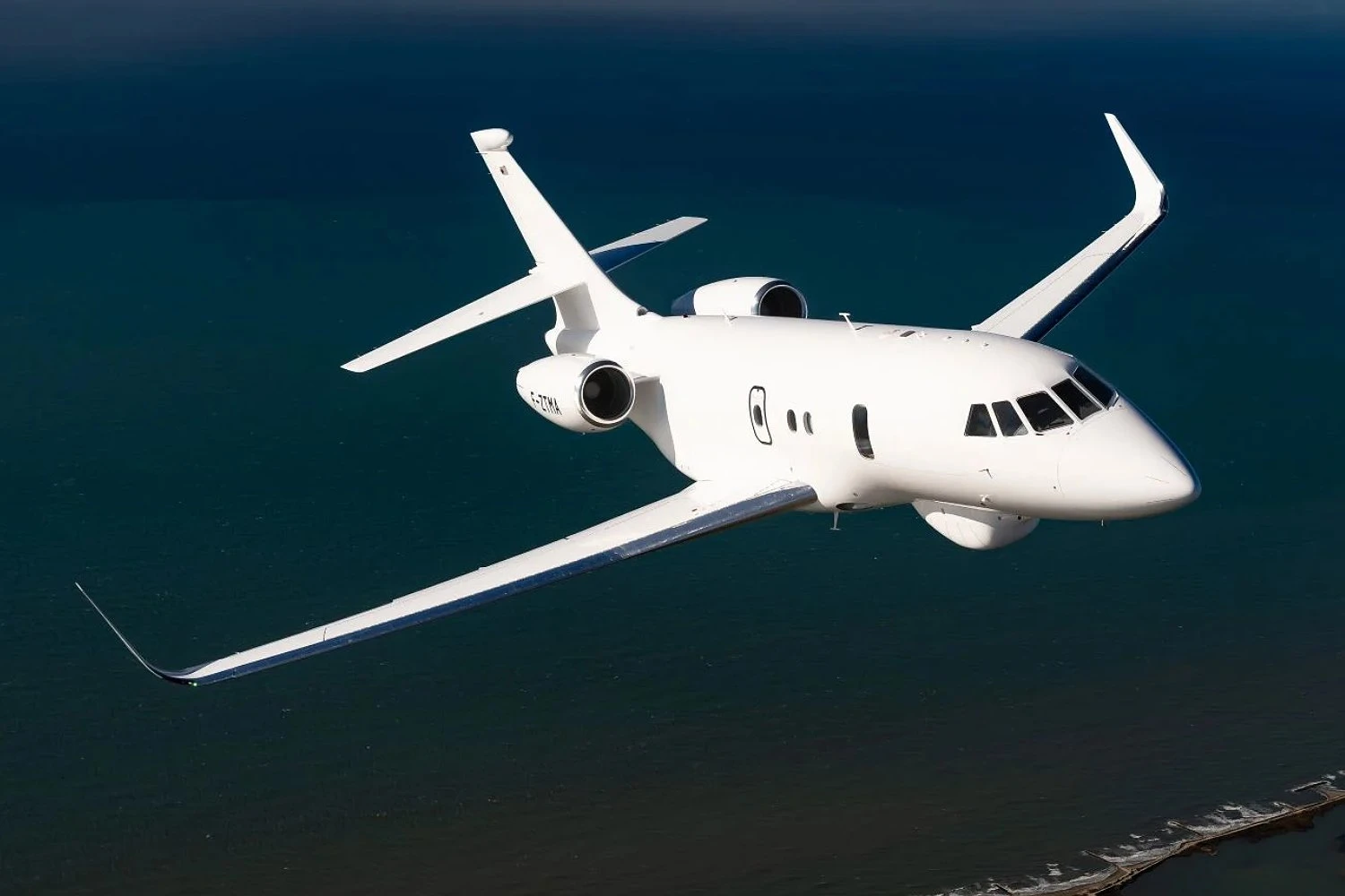 Marinha da França já recebeu dois jatos Falcon Albatros de vigilância marítima