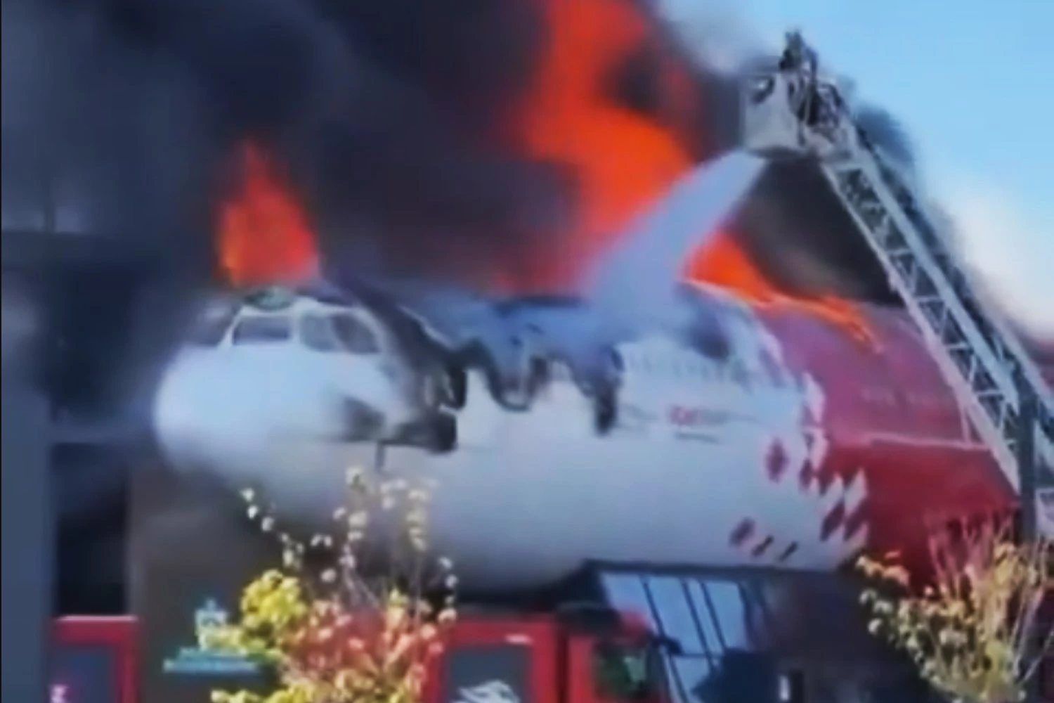 Ex-A340 da Turkish Airlines é destruído por incêndio em centro de aviação